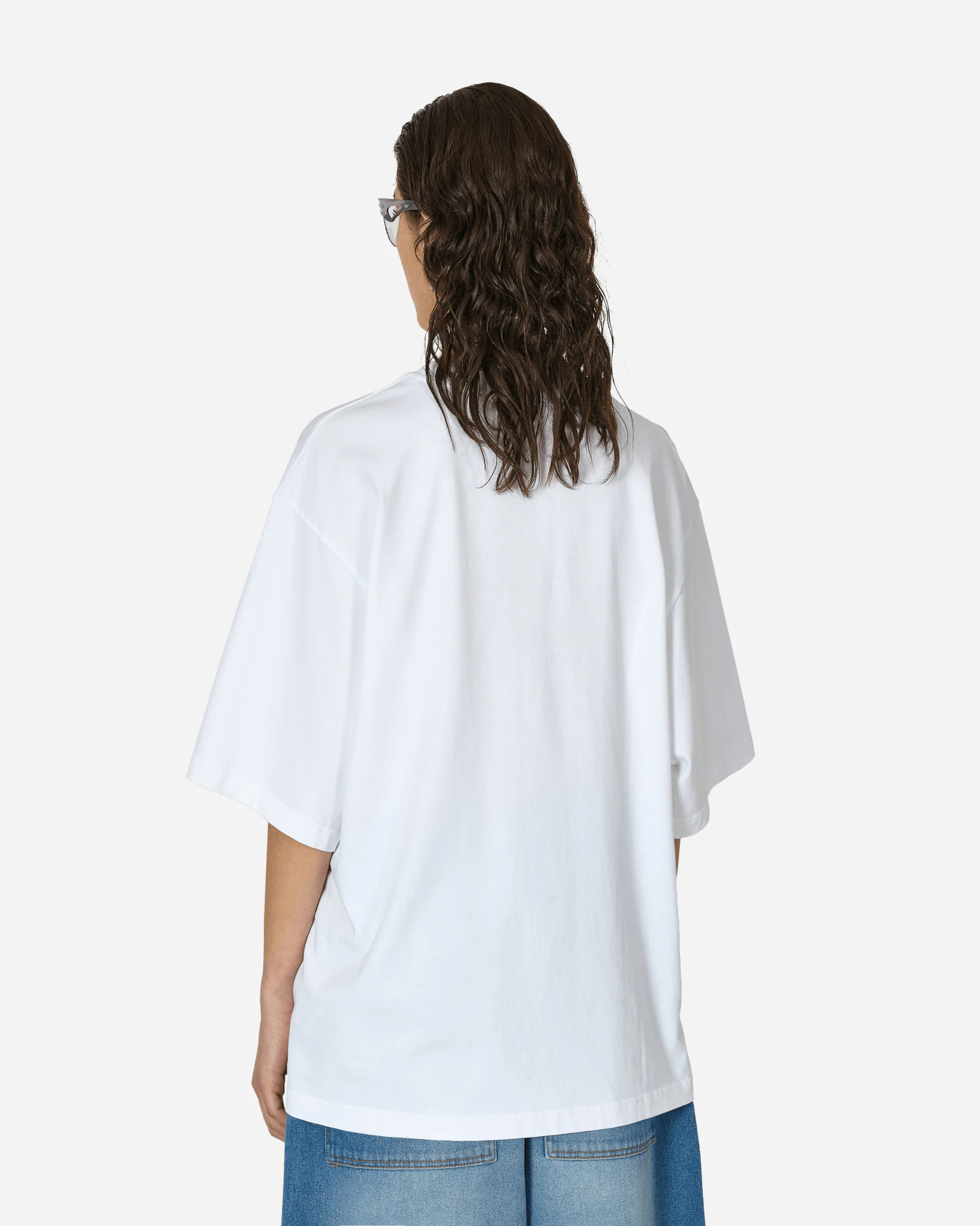 Chic Oversized T-Shirt White - Image 3