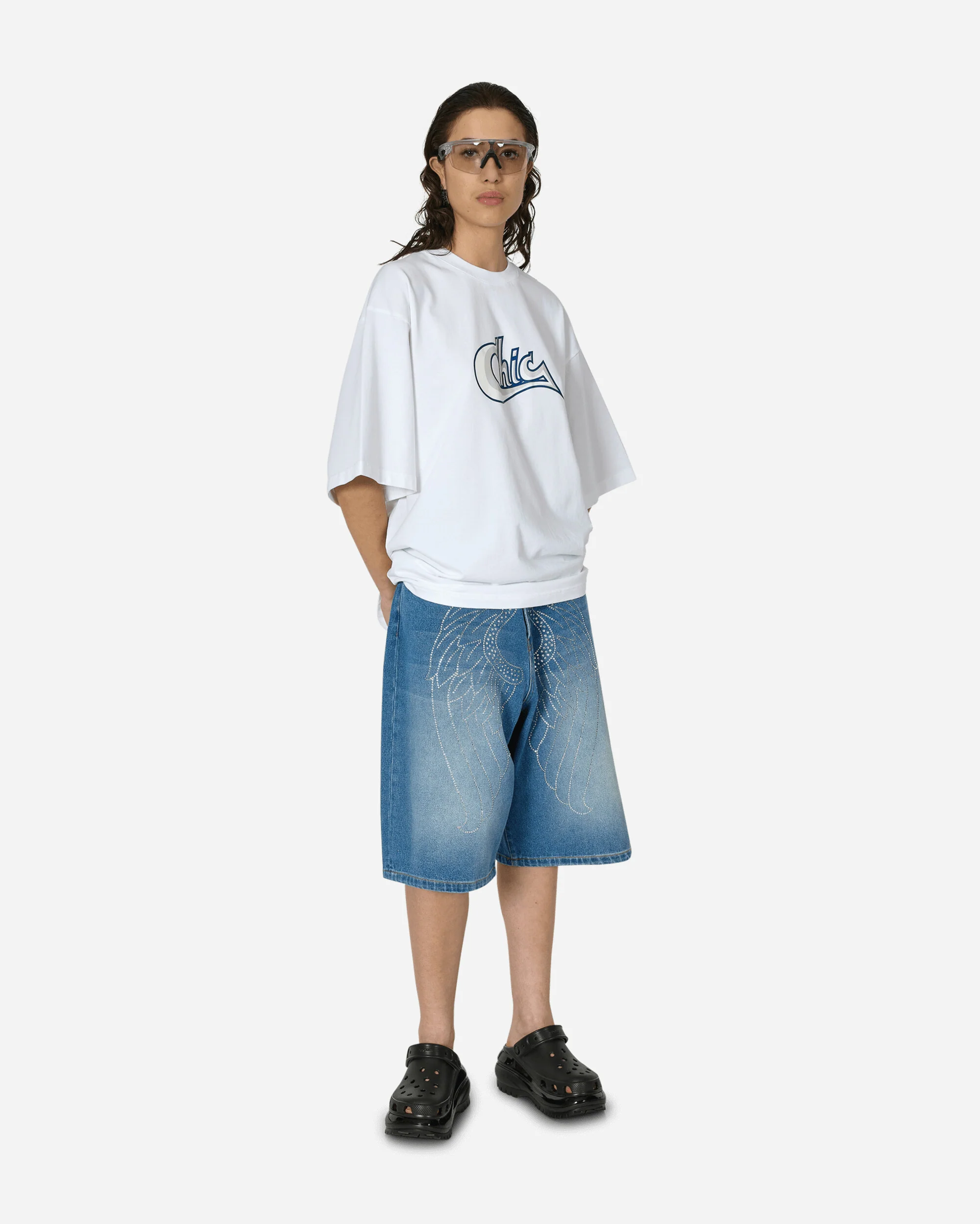 Chic Oversized T-Shirt White - Image 4
