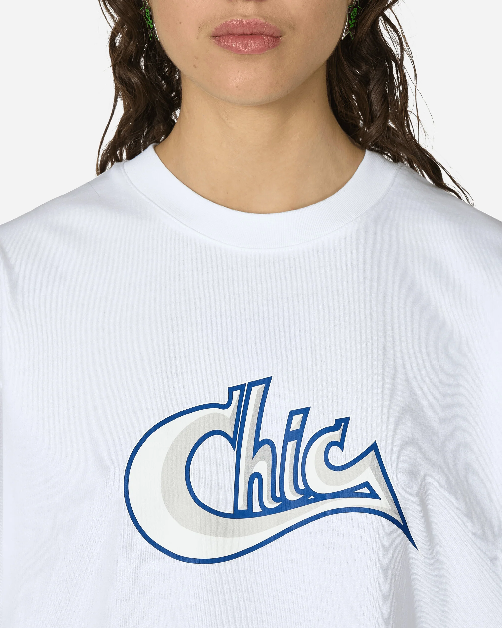 Chic Oversized T-Shirt White - Image 5