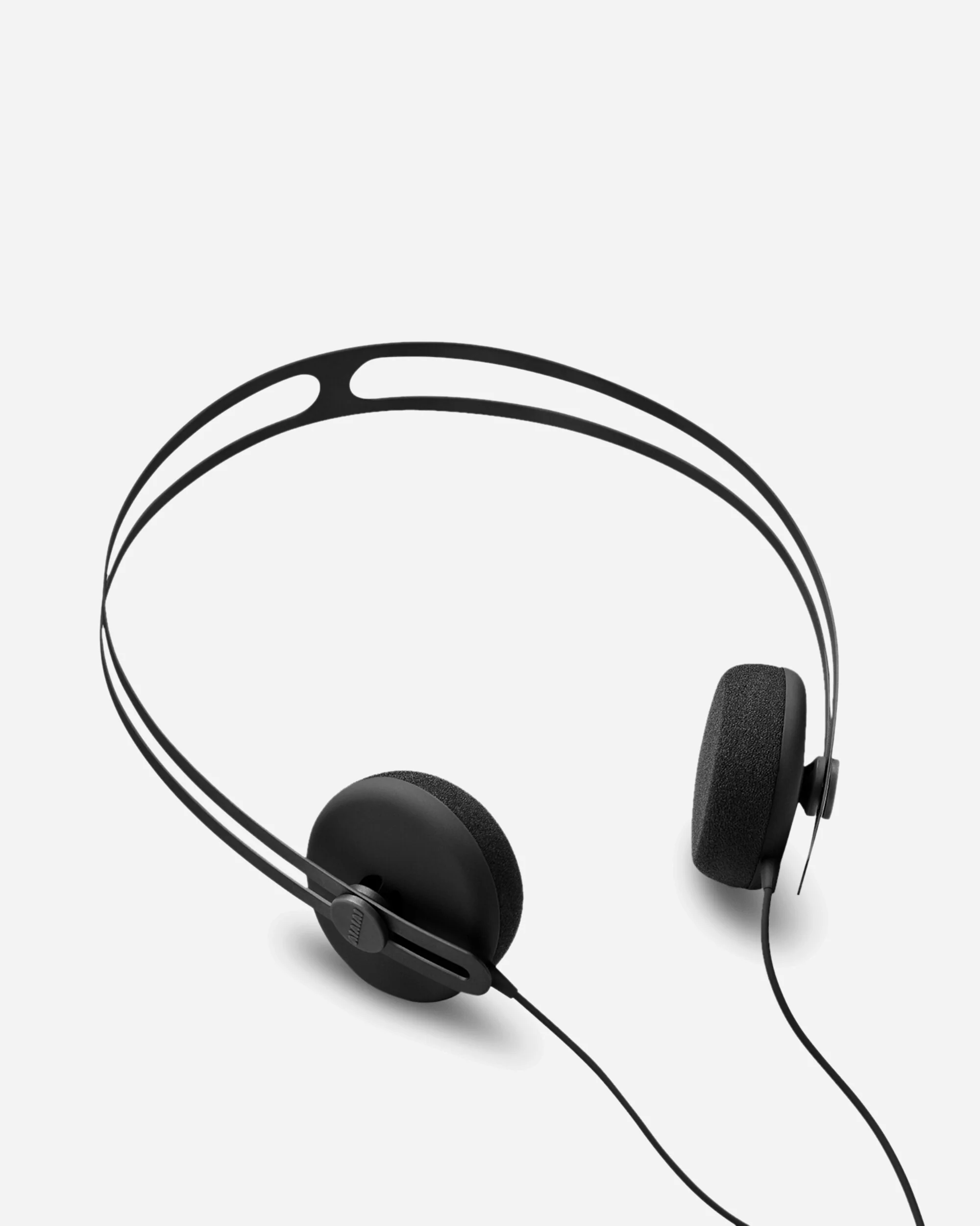 Tracks Headphones Black - Image 3