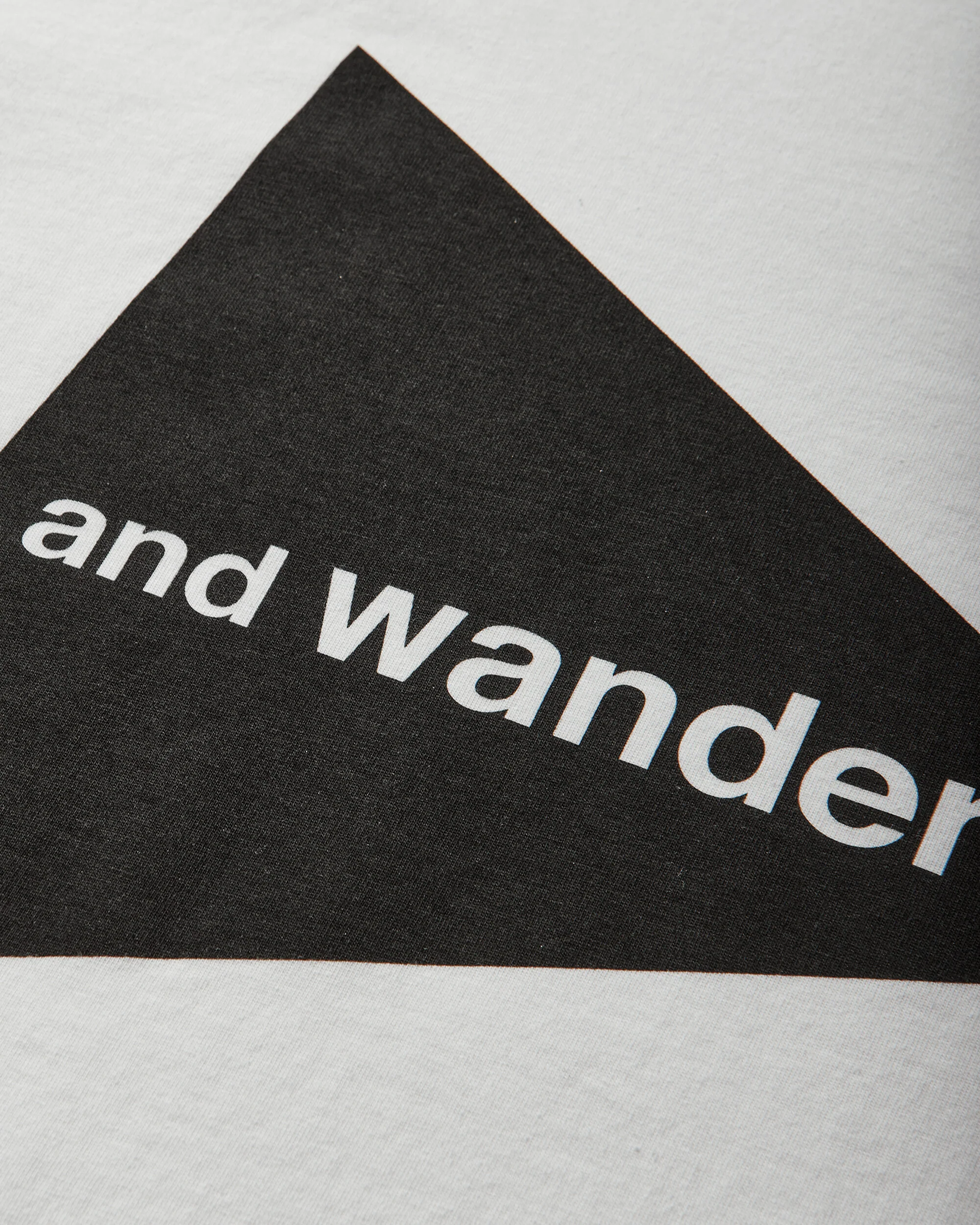 Men's Logo T-Shirt White - Image 3