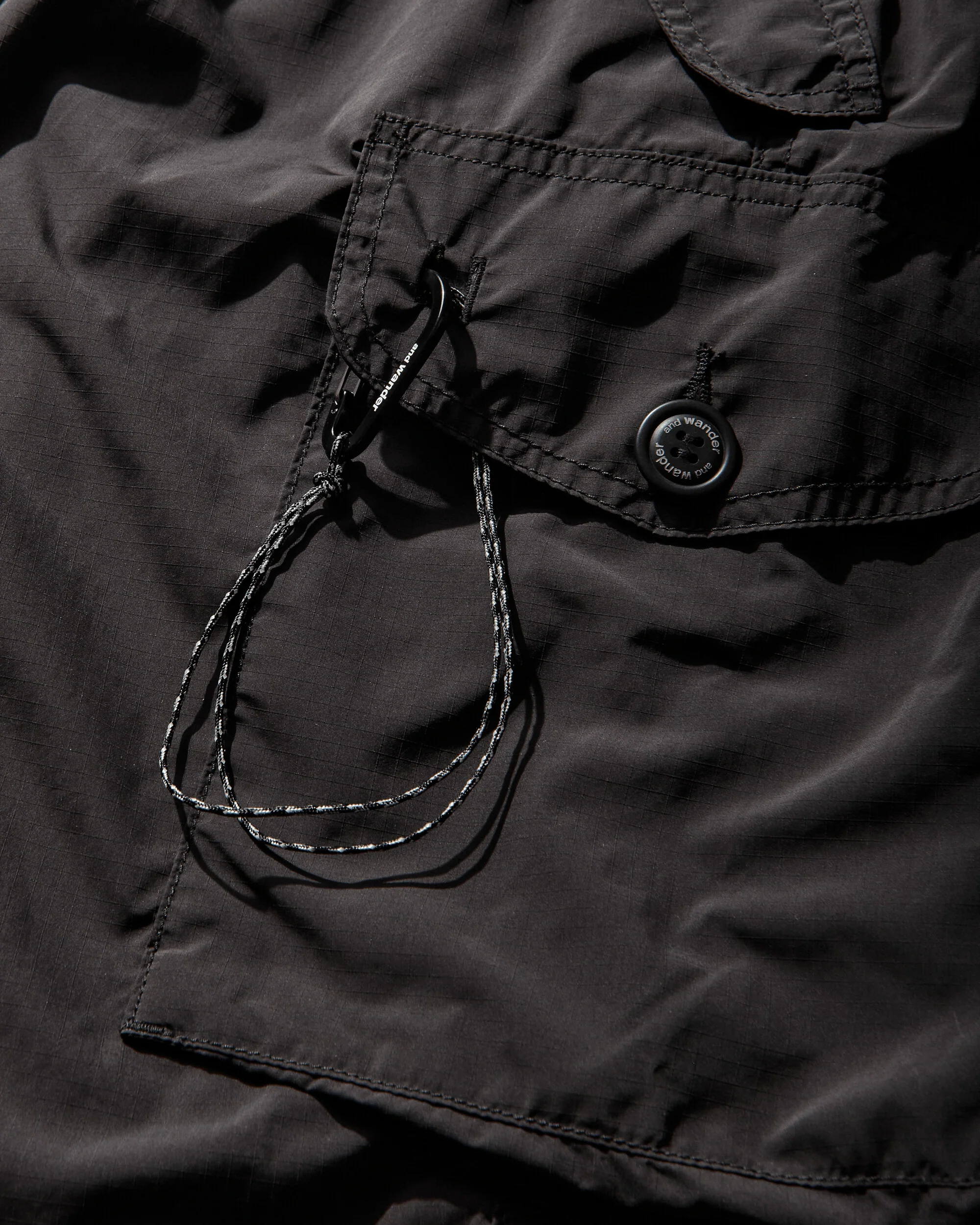 Men's Oversized Cargo Pants Black - Image 4