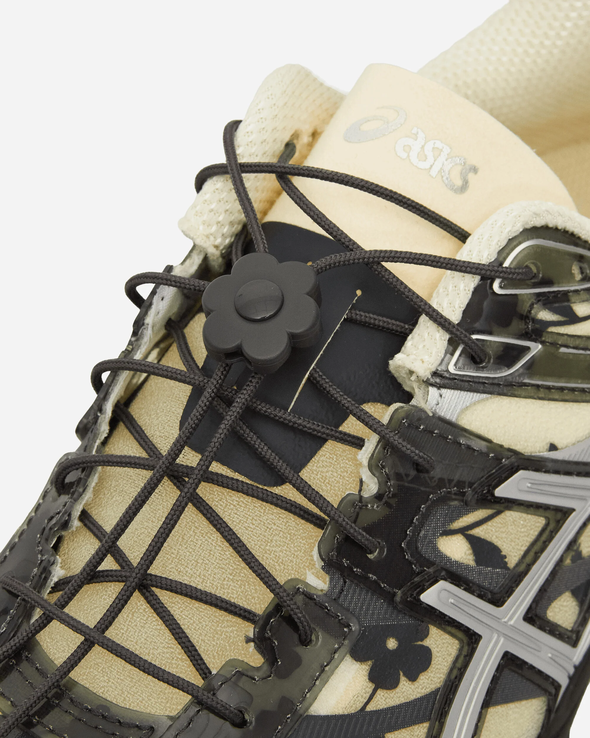 GEL-Cumulus 16 SSCB Sneakers Ivory / Black - Image 6