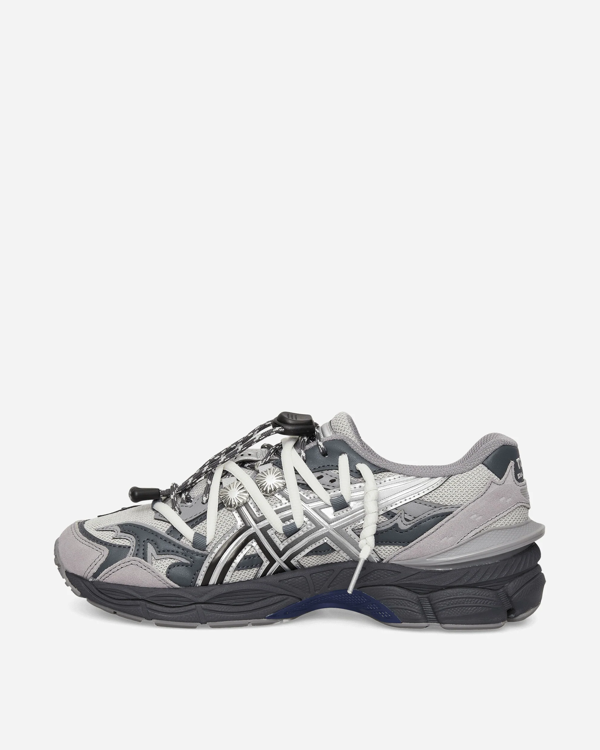 Toga Archives GEL-Cumulus 16 Sneakers Grey / Black Pure Silver - Image 3