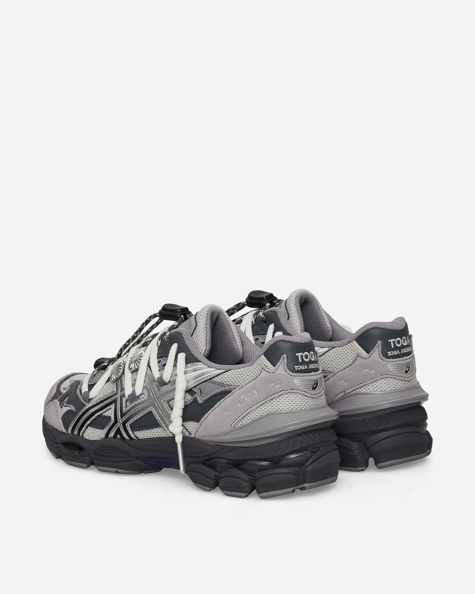Toga Archives GEL-Cumulus 16 Sneakers Grey / Black Pure Silver - Image 4