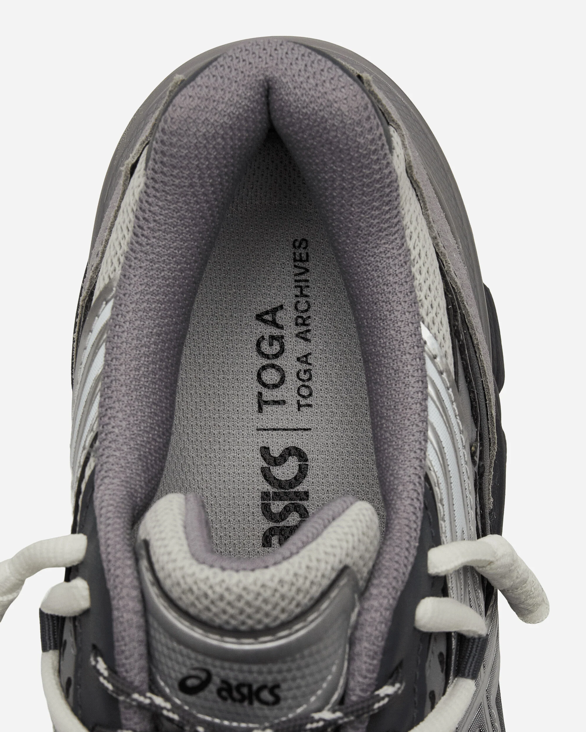 Toga Archives GEL-Cumulus 16 Sneakers Grey / Black Pure Silver - Image 7