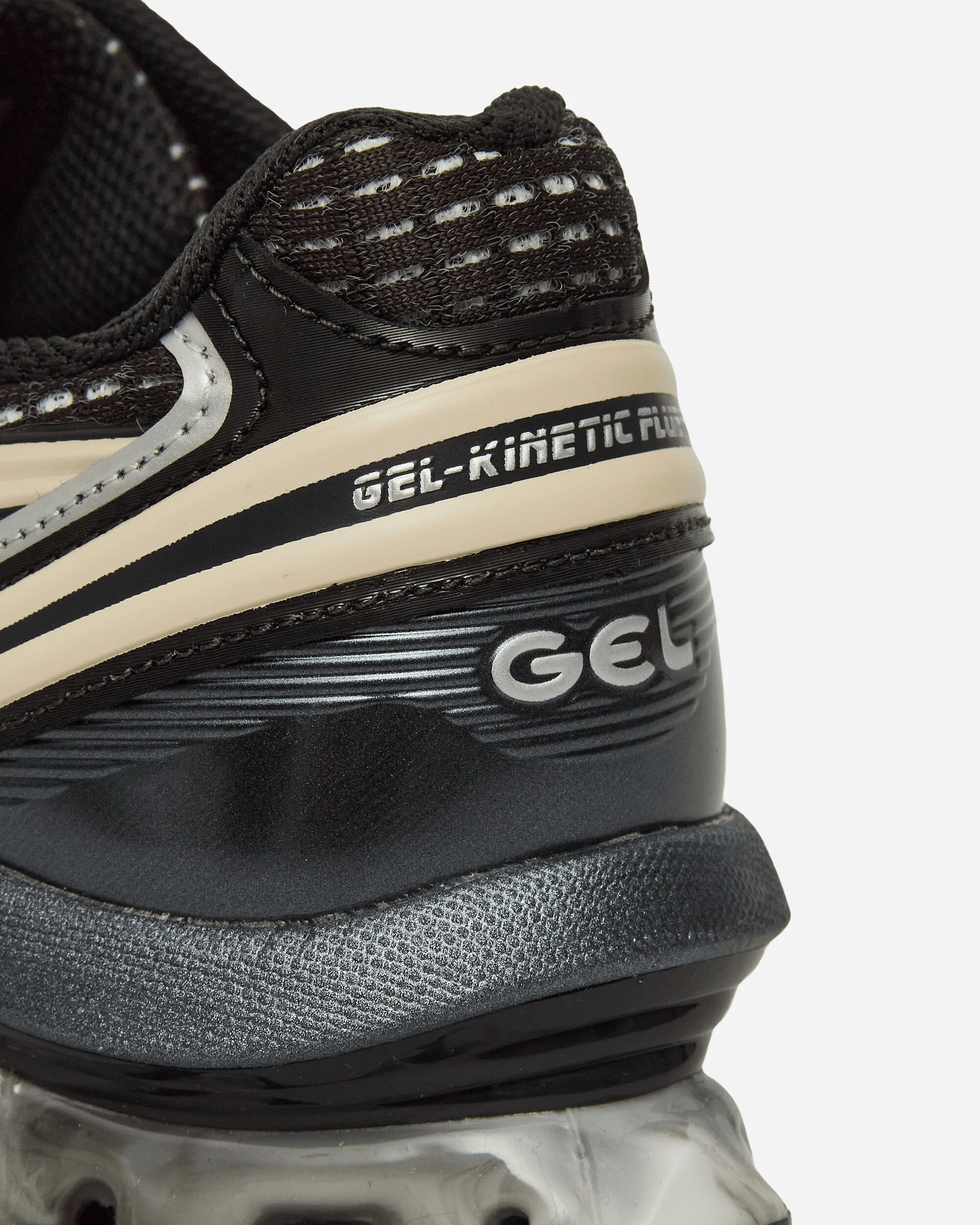 US6-S GEL-Kinetic Fluent Sneakers Black / Vanilla - Image 6