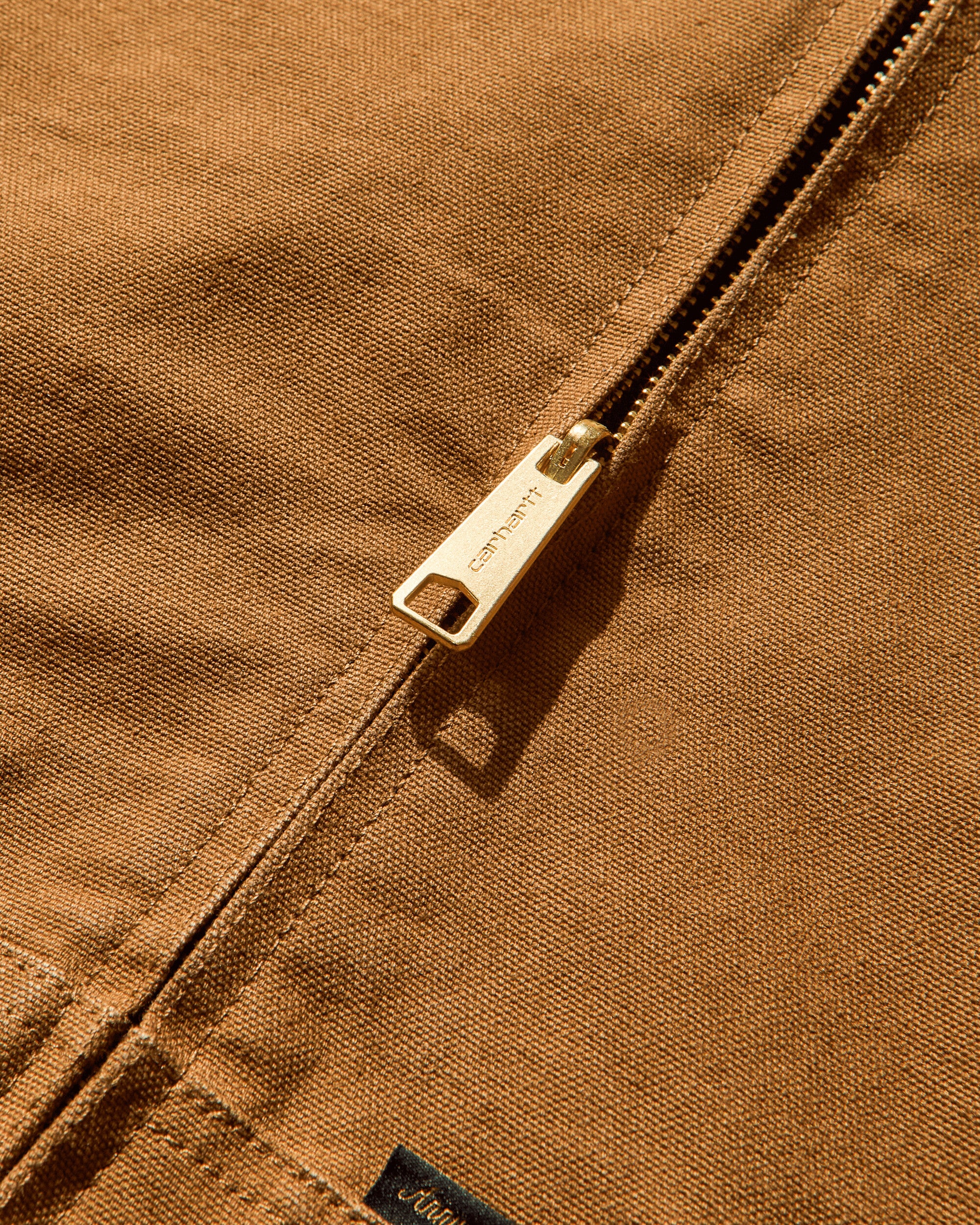 Men's OG Active Jacket 50th Anniversary Edition Canvas Hamilton Brown / Camo Trebark - Image 6