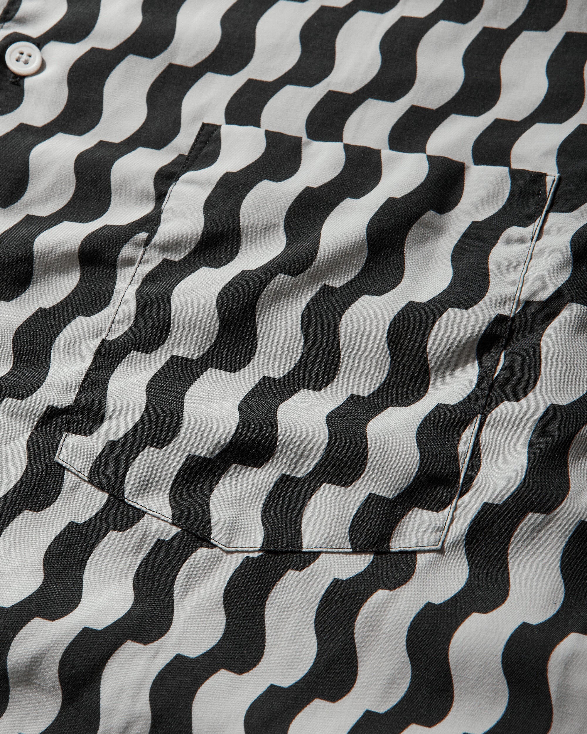 Men's Mixed Pattern Longsleeve Shirt White / Black - Image 4