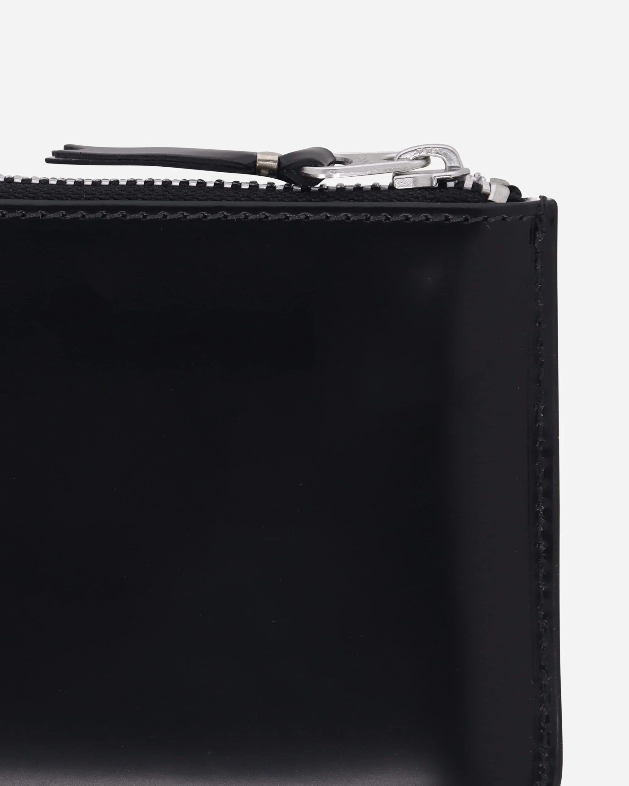 Mirror Inside Zip Pouch Black / Silver - Image 4