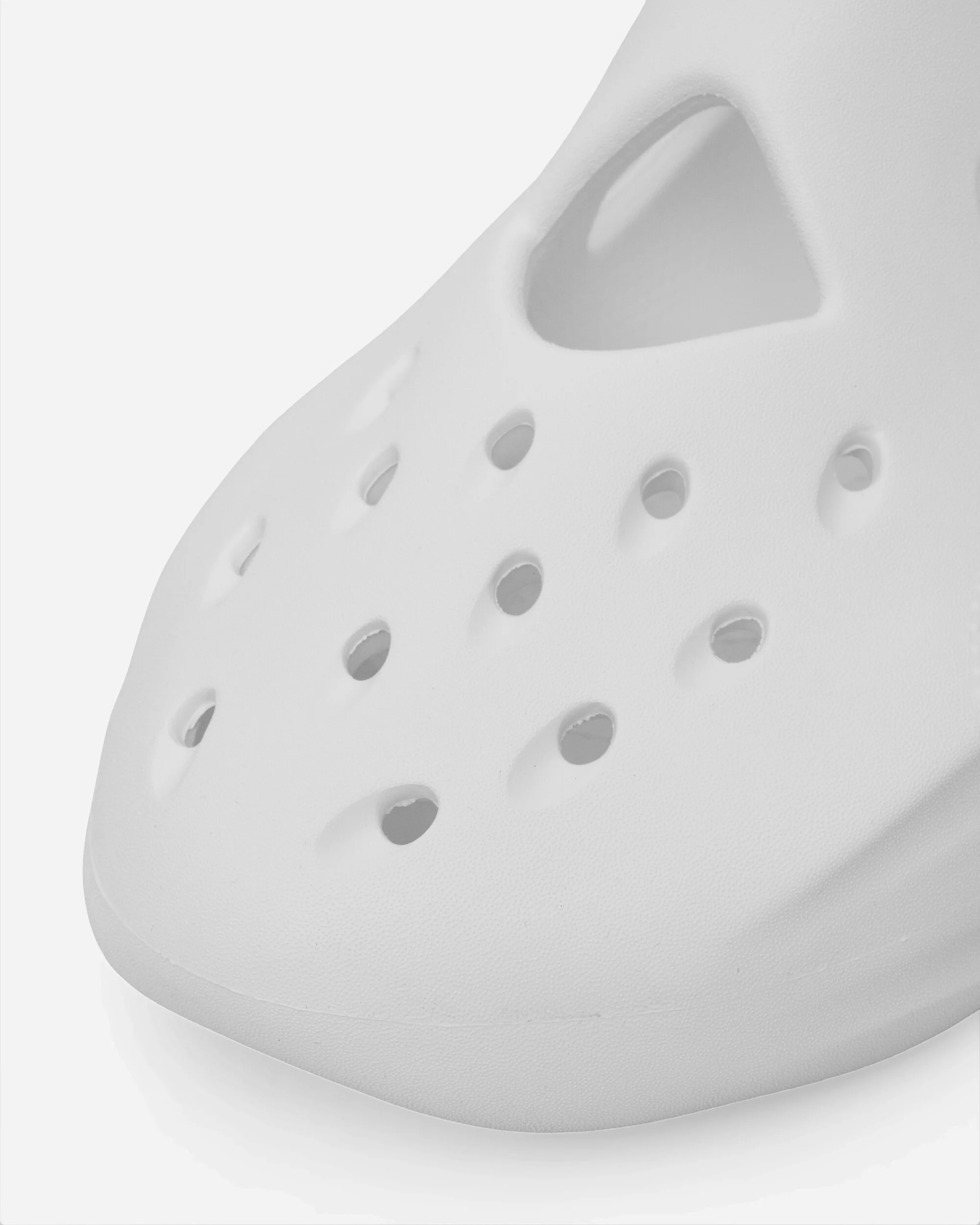 Dingyun Zhang Diffuser Clogs White - Image 6