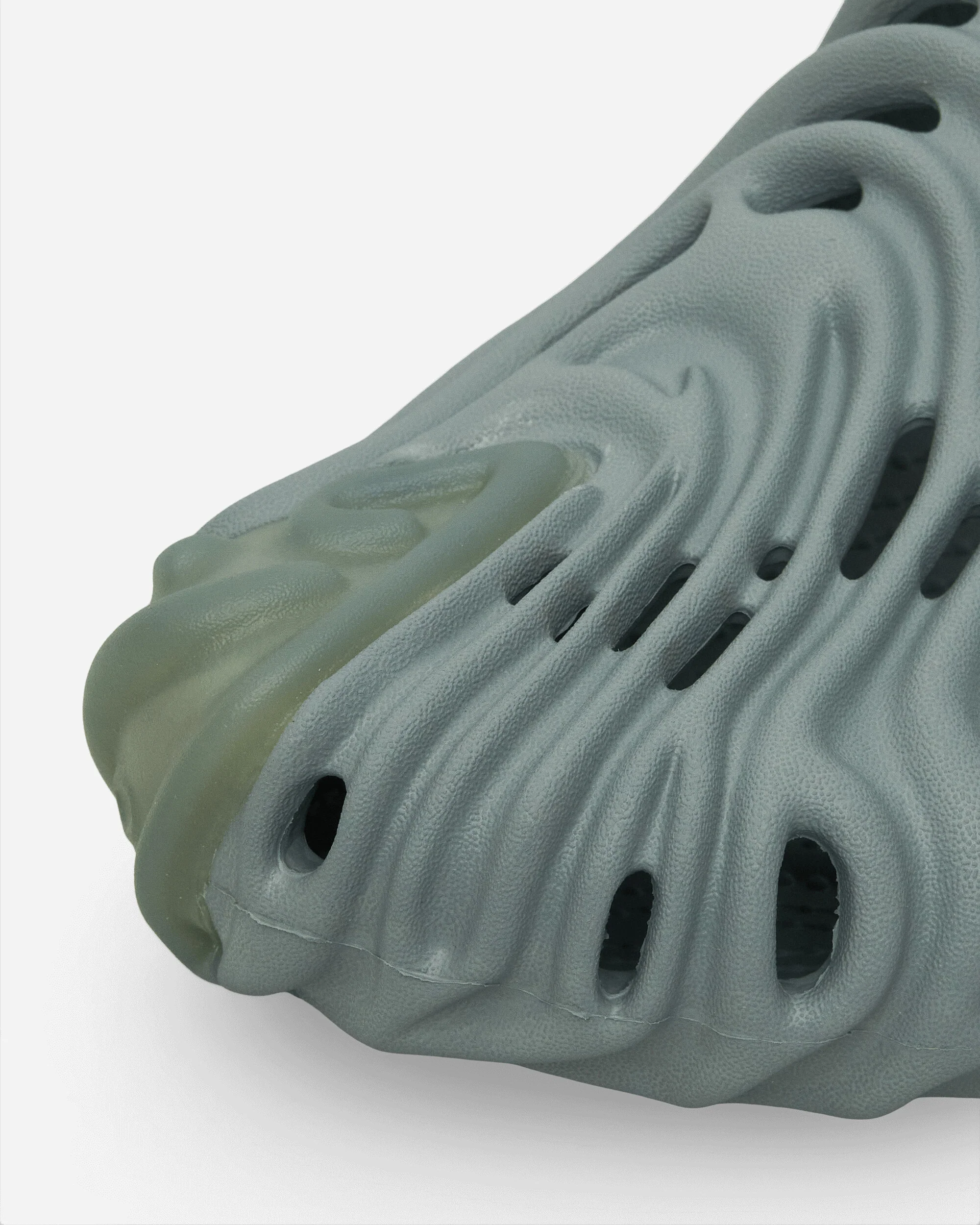 Salehe Bembury Pollex Clogs Manta - Image 7