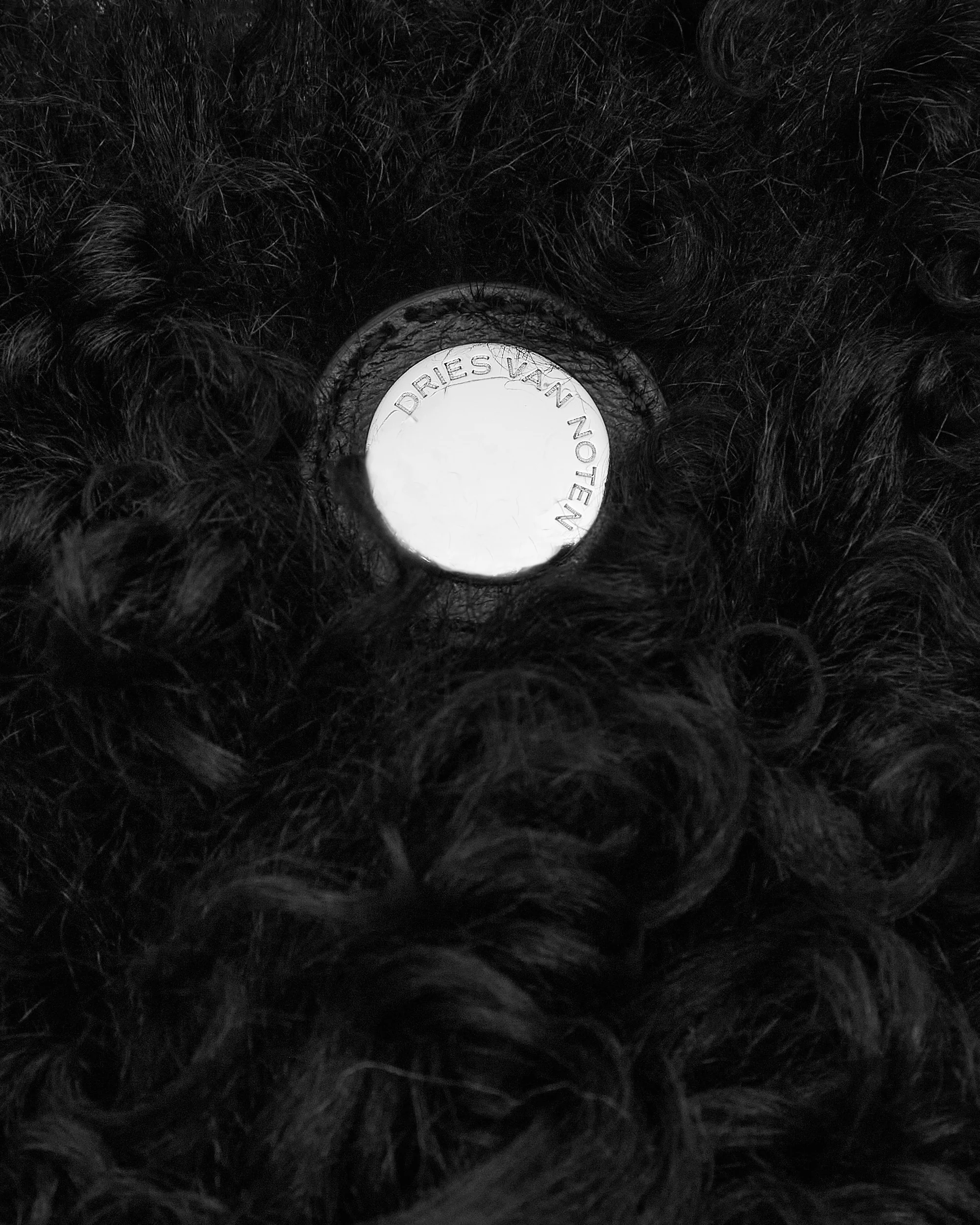 Shearling Phone Pouch Black - Image 4