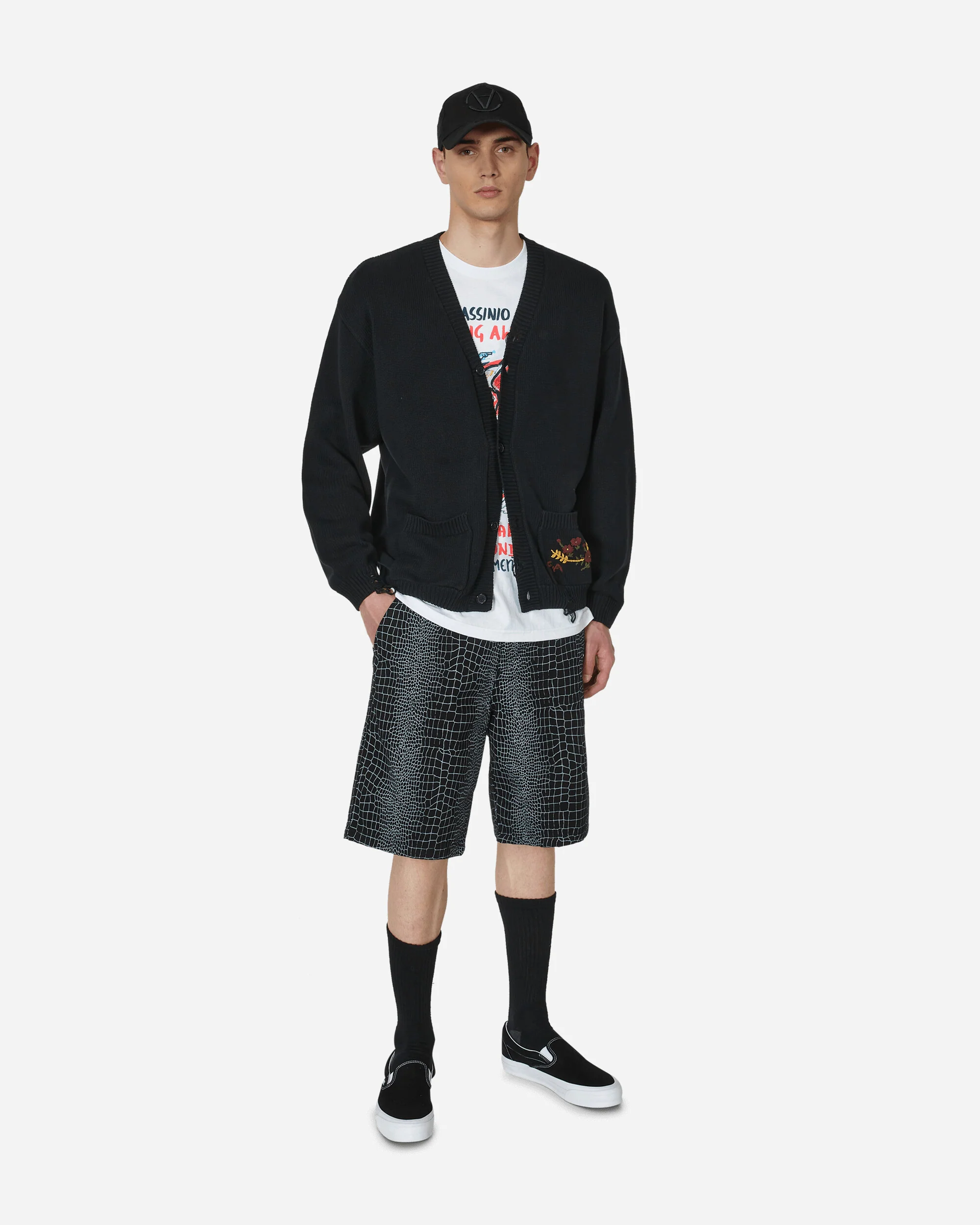 Crocodile Shorts Black - Image 4