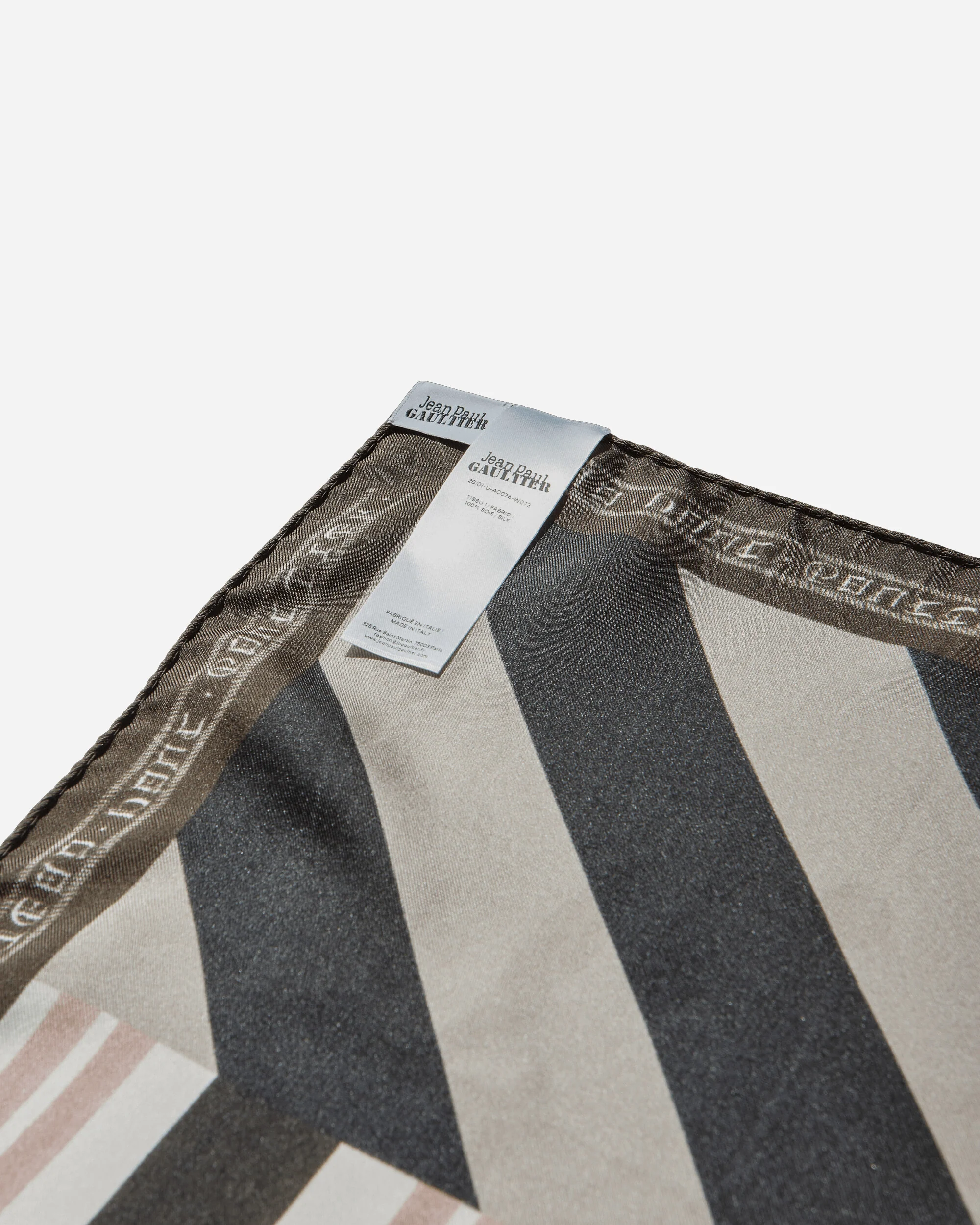 Patchwork Print Silk Scarf Multicolor - Image 3