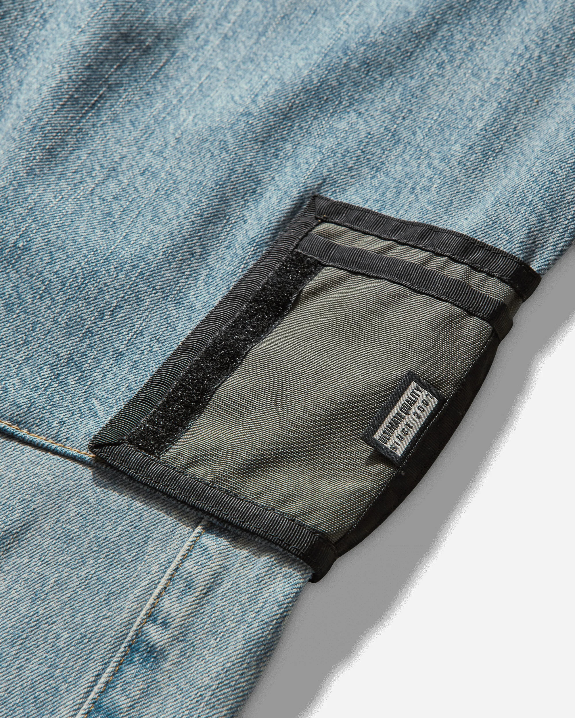 Wallet Jeans Blue Patchwork Wash - Image 3