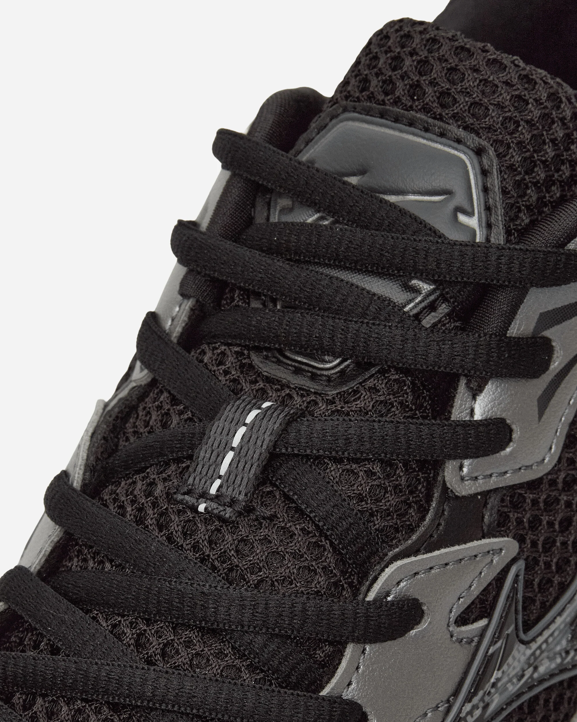 Wave Rider 10 Sneakers Black / Black Sand - Image 6