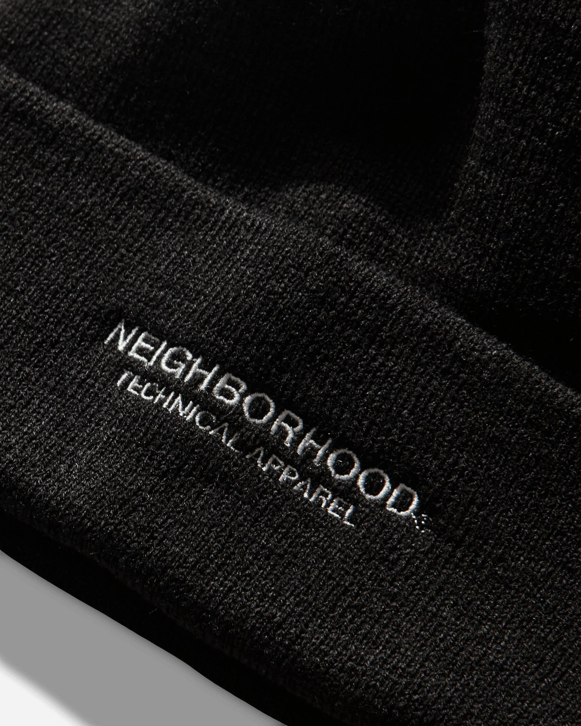Logo Beanie Black - Image 4