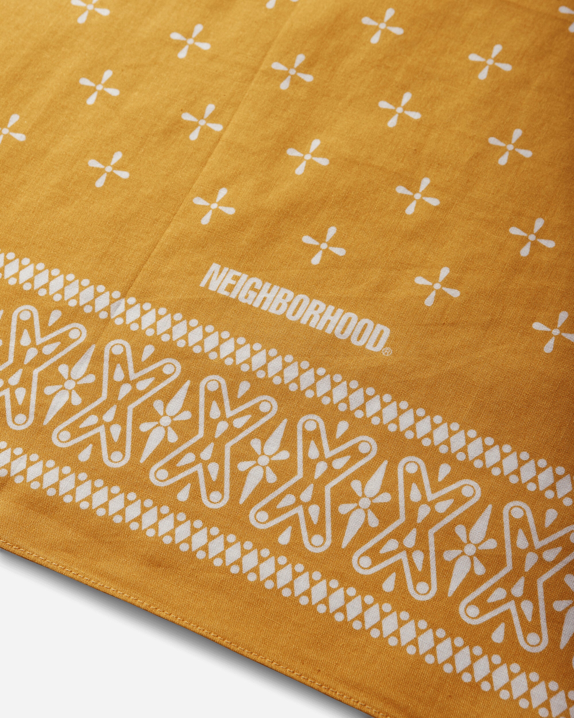 Cross Pattern Bandana Yellow - Image 5