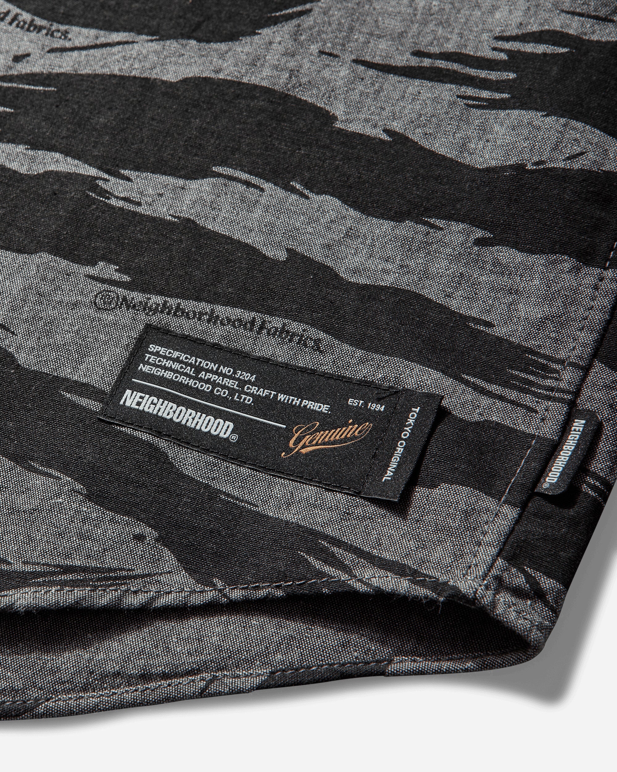 Men's Camo Pattern Chambray Longsleeve Shirt Black - Image 3
