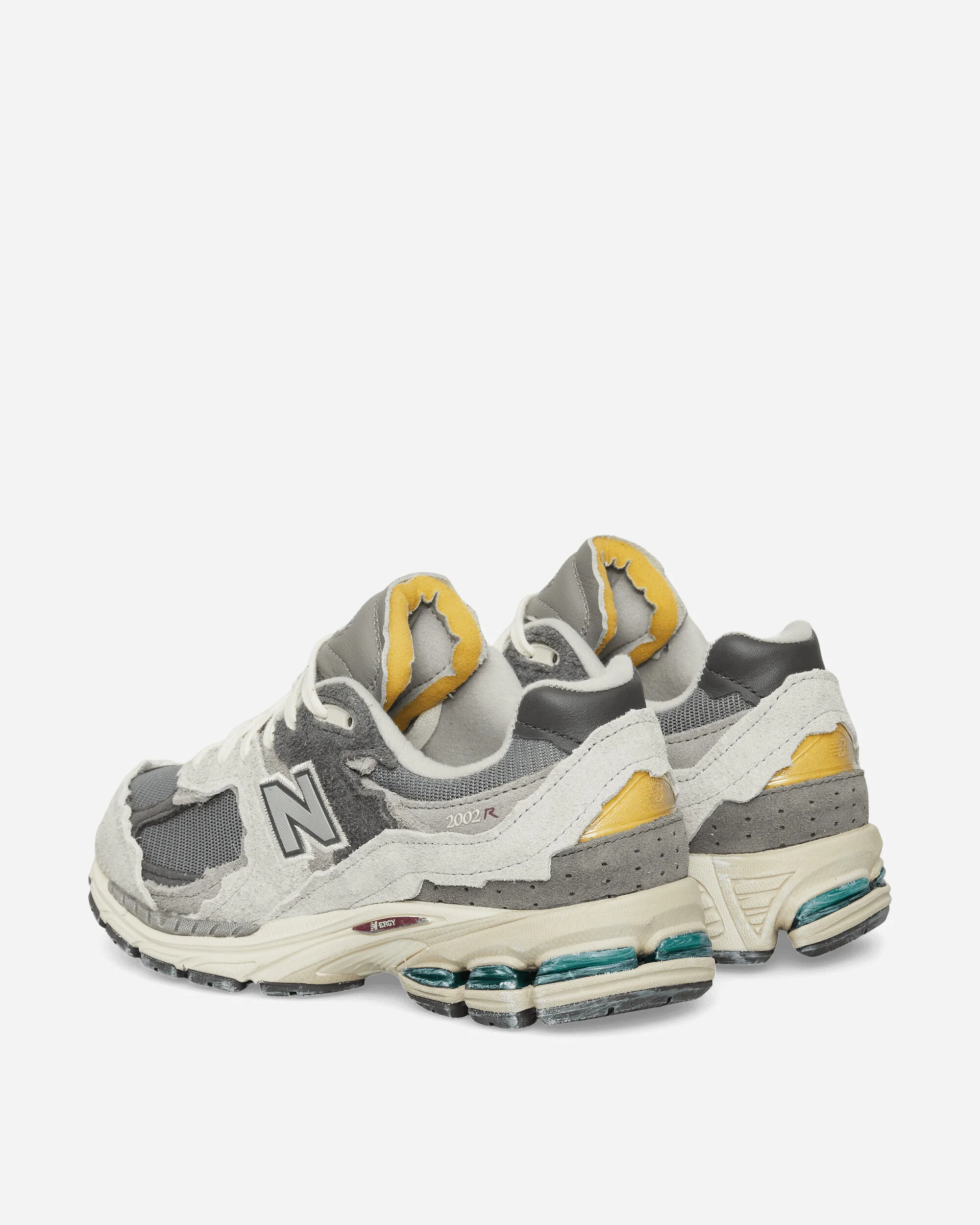 2002R Protection Pack Sneakers Rain Cloud / Magnet - Image 4