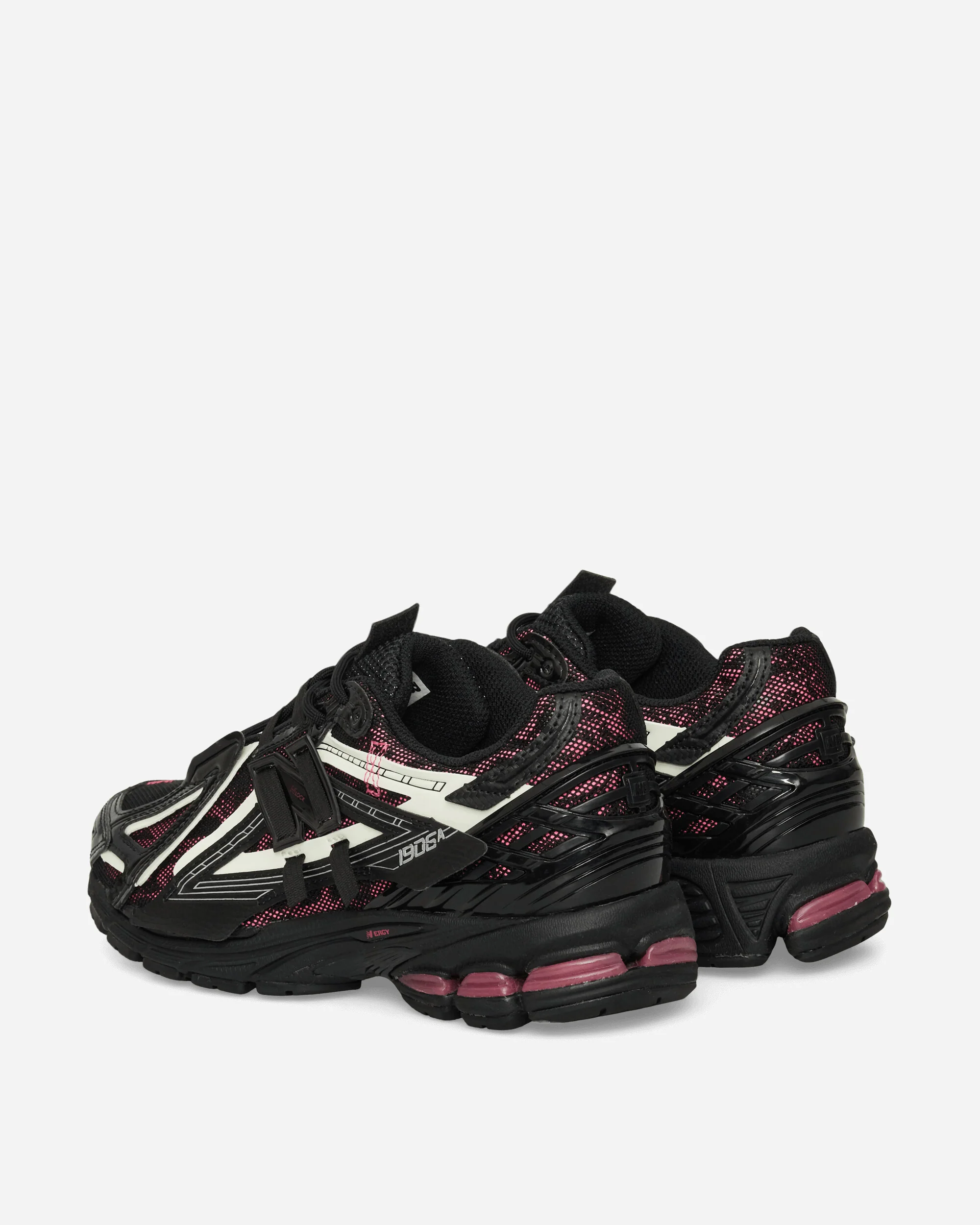 1906A Sneakers Black / Dragon Berry / White - Image 4
