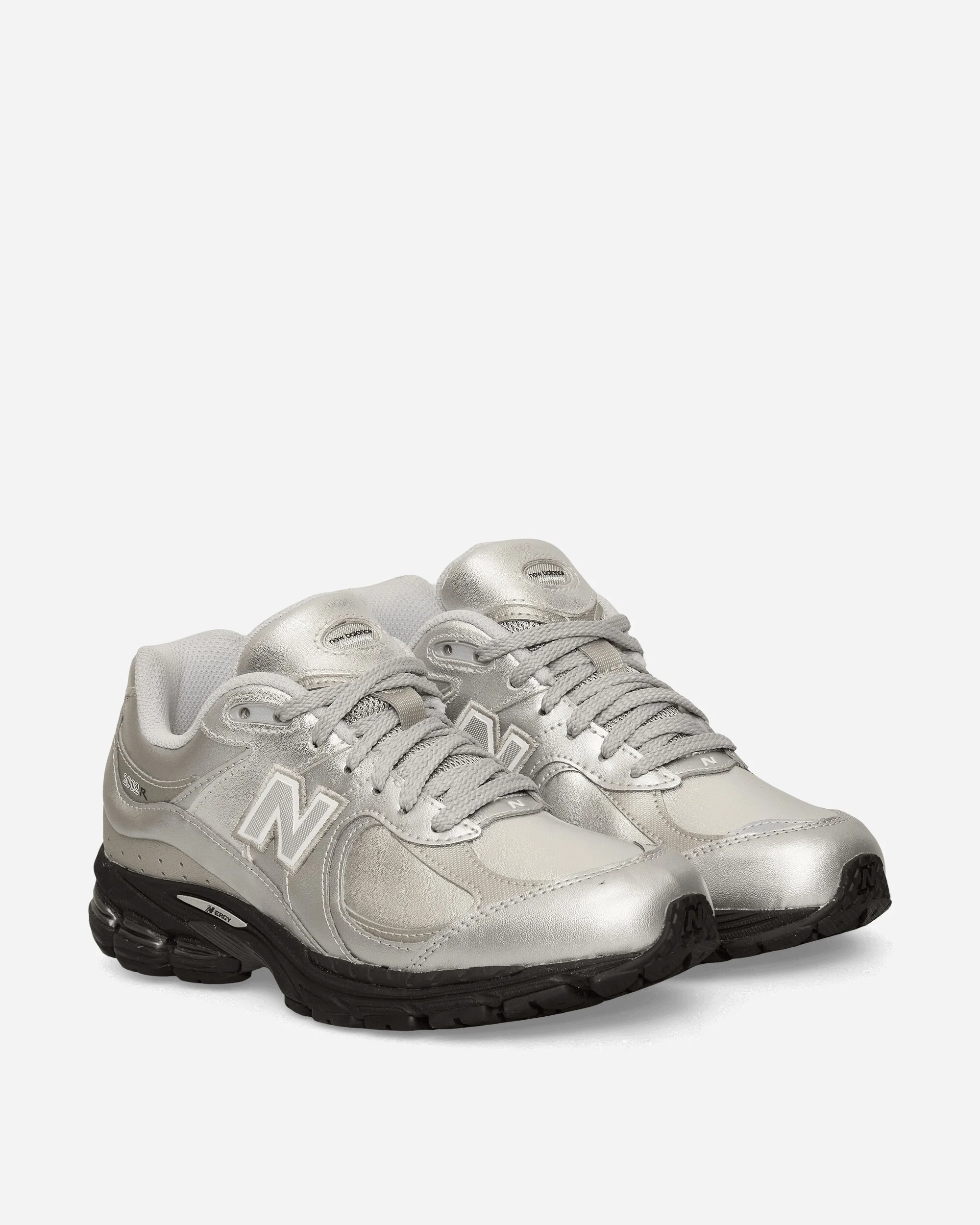 2002R Sneakers Silver Metallic - Image 2