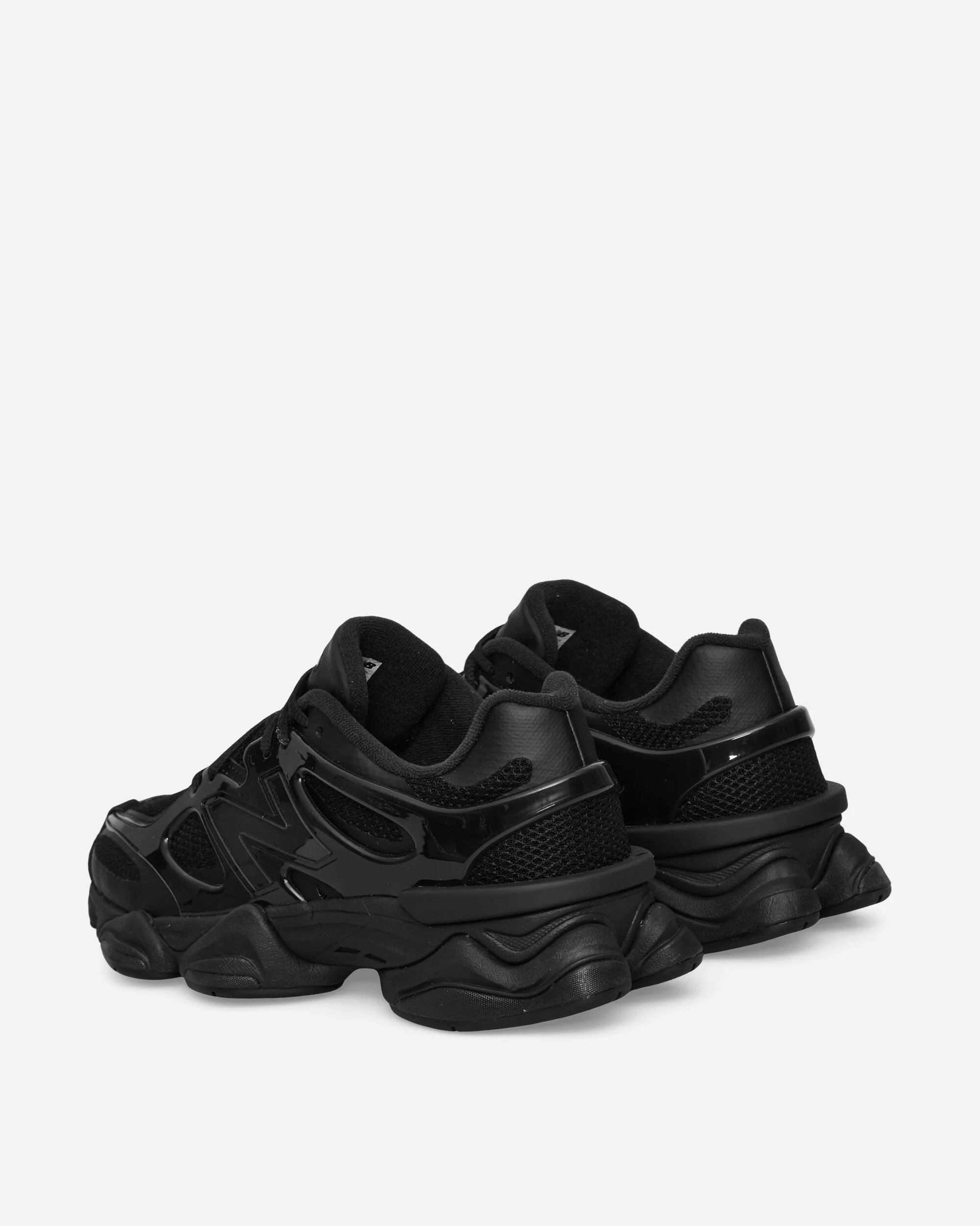 9060 Sneakers Triple Black - Image 4