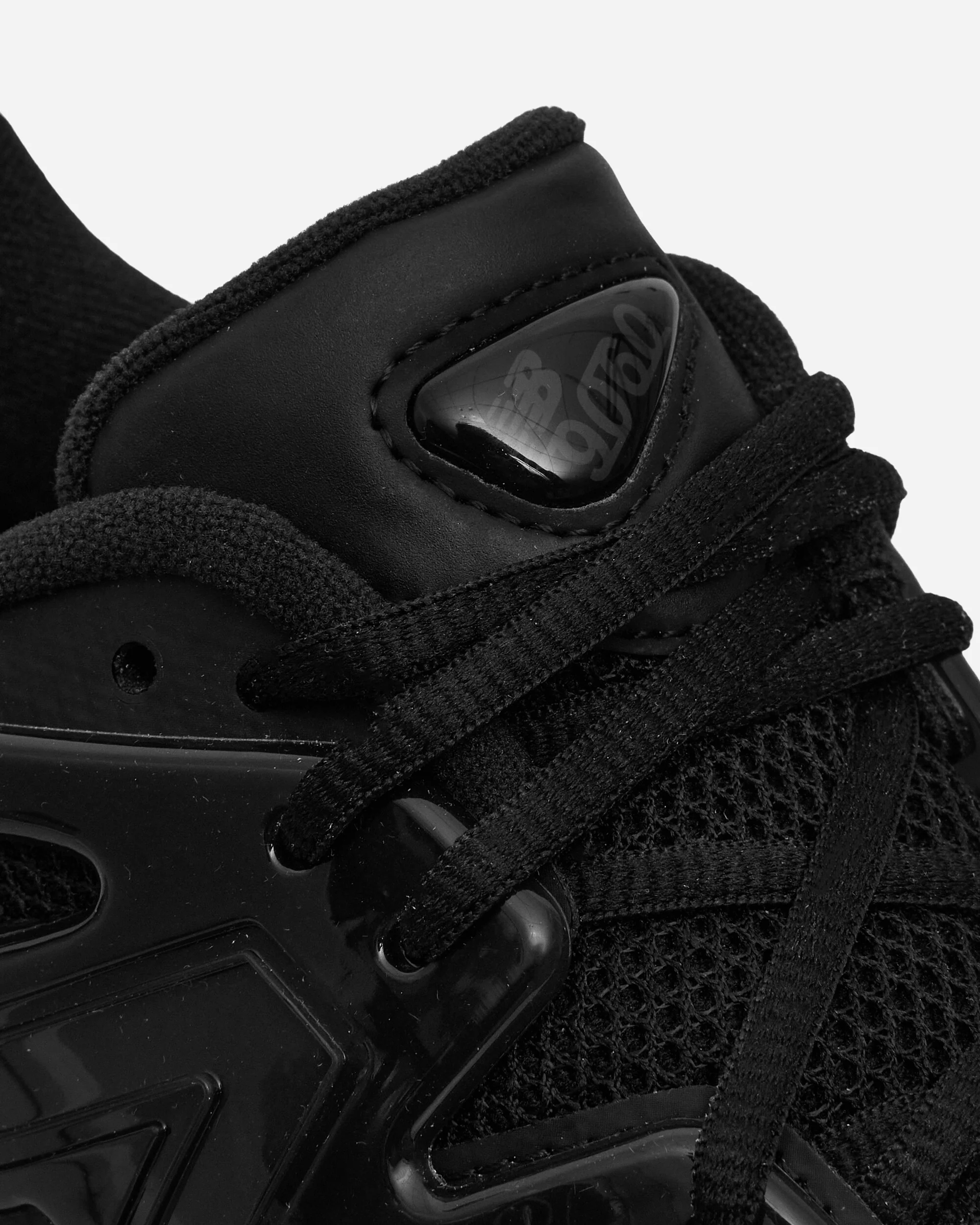 9060 Sneakers Triple Black - Image 6
