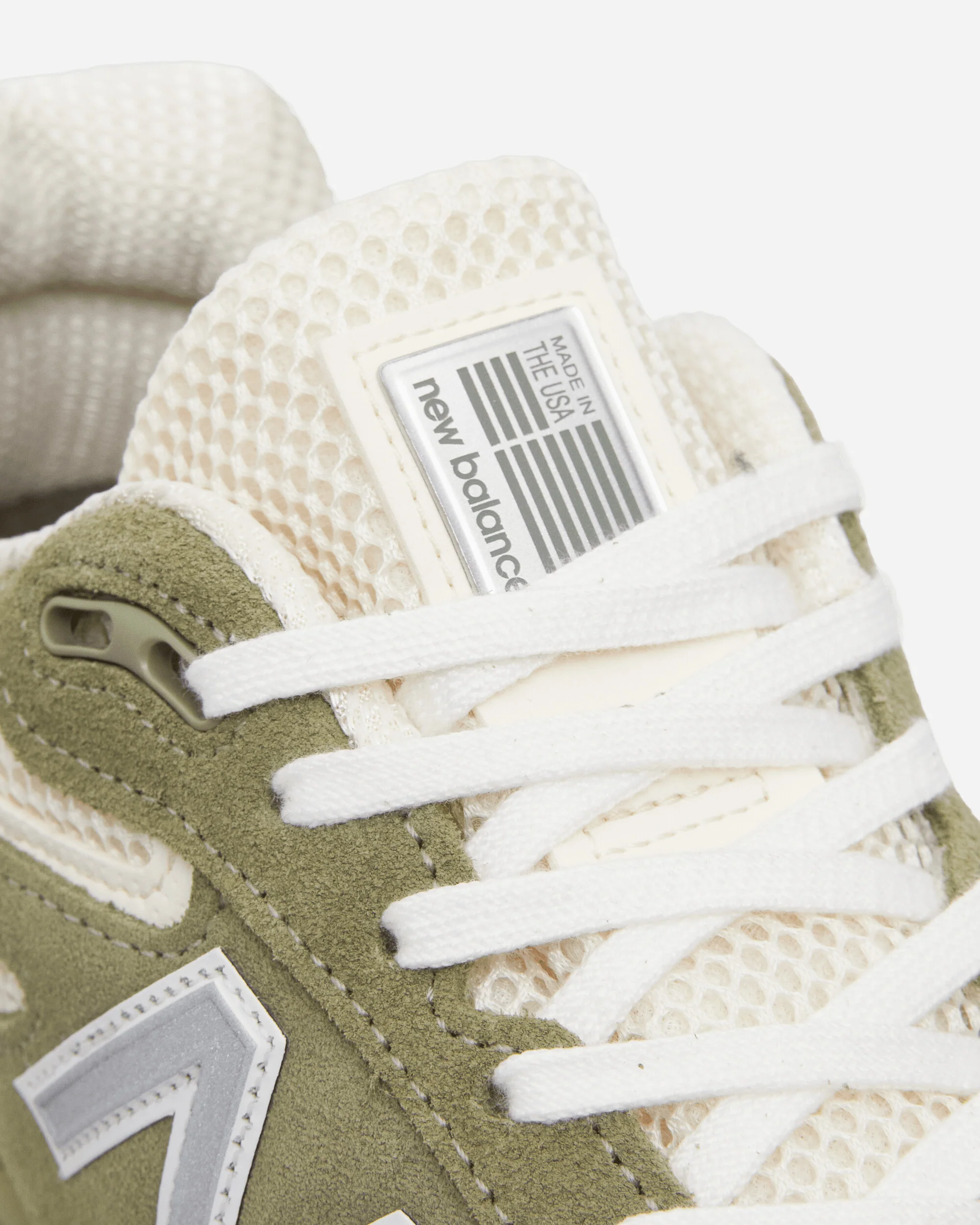 Made in USA 990v4 Sneakers Olive Leaf / Permafrost / Light Olive - Image 6