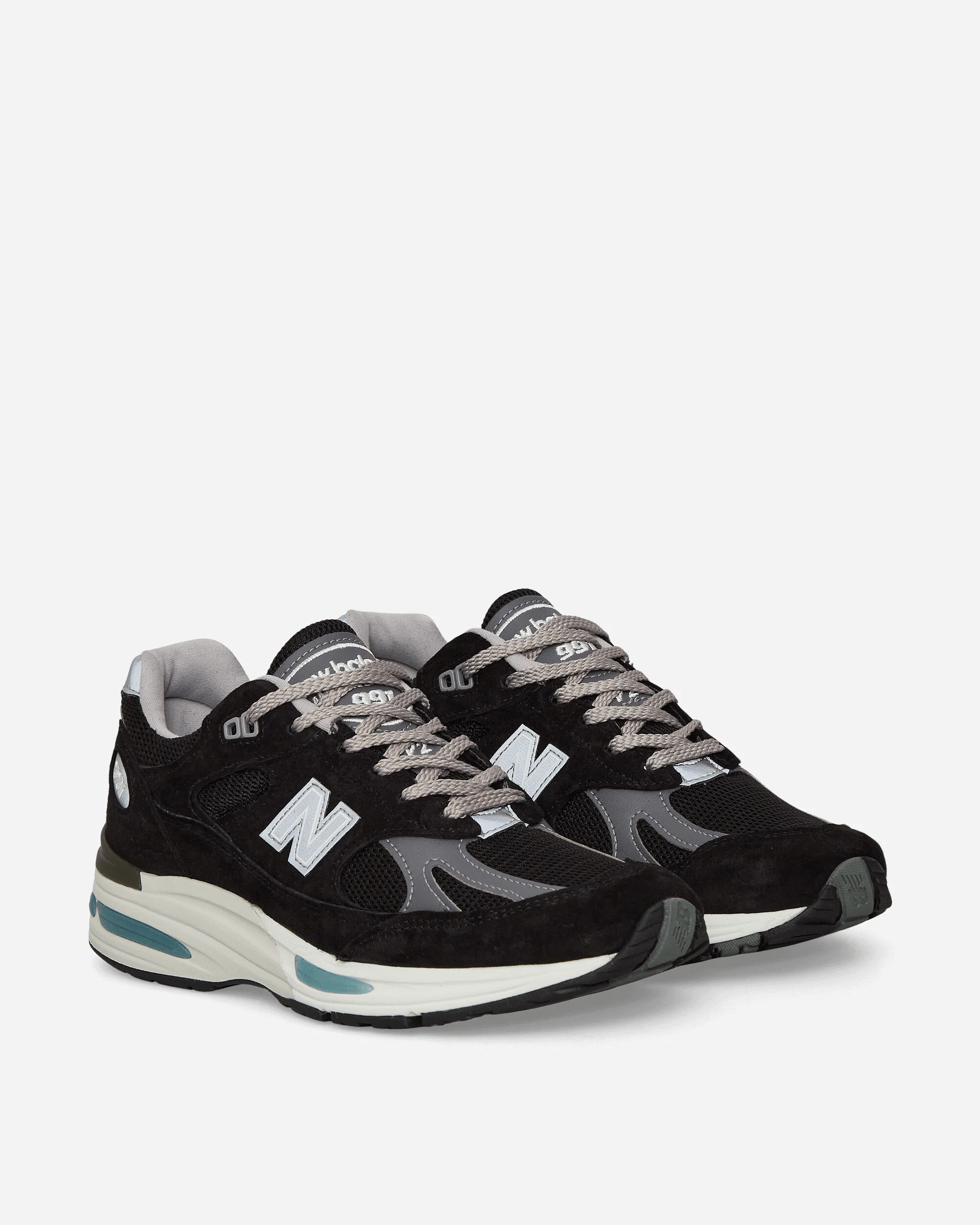 Made in UK 991v2 Sneakers Black / Smoked Pearl / Silver - Image 2