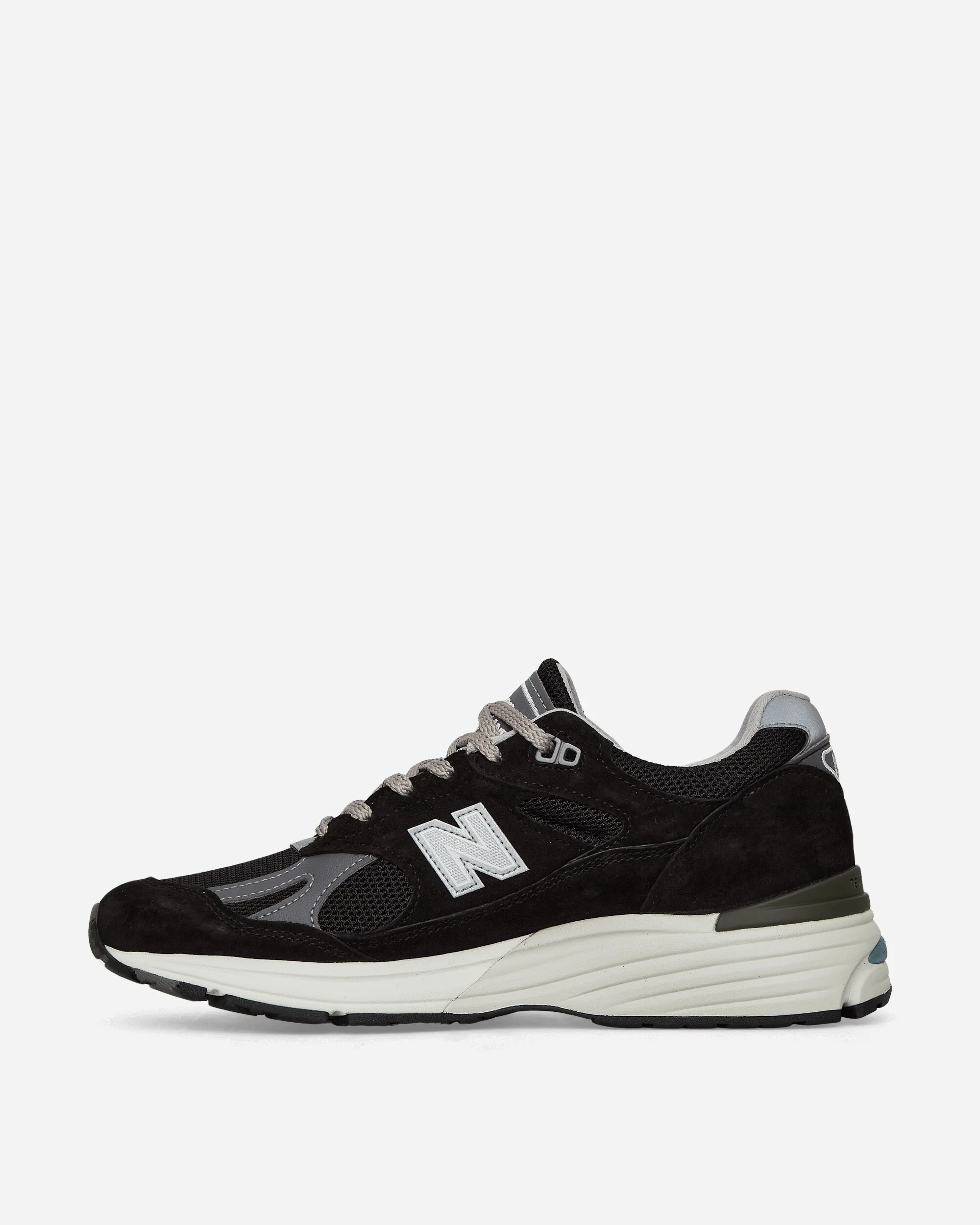 Made in UK 991v2 Sneakers Black / Smoked Pearl / Silver - Image 3