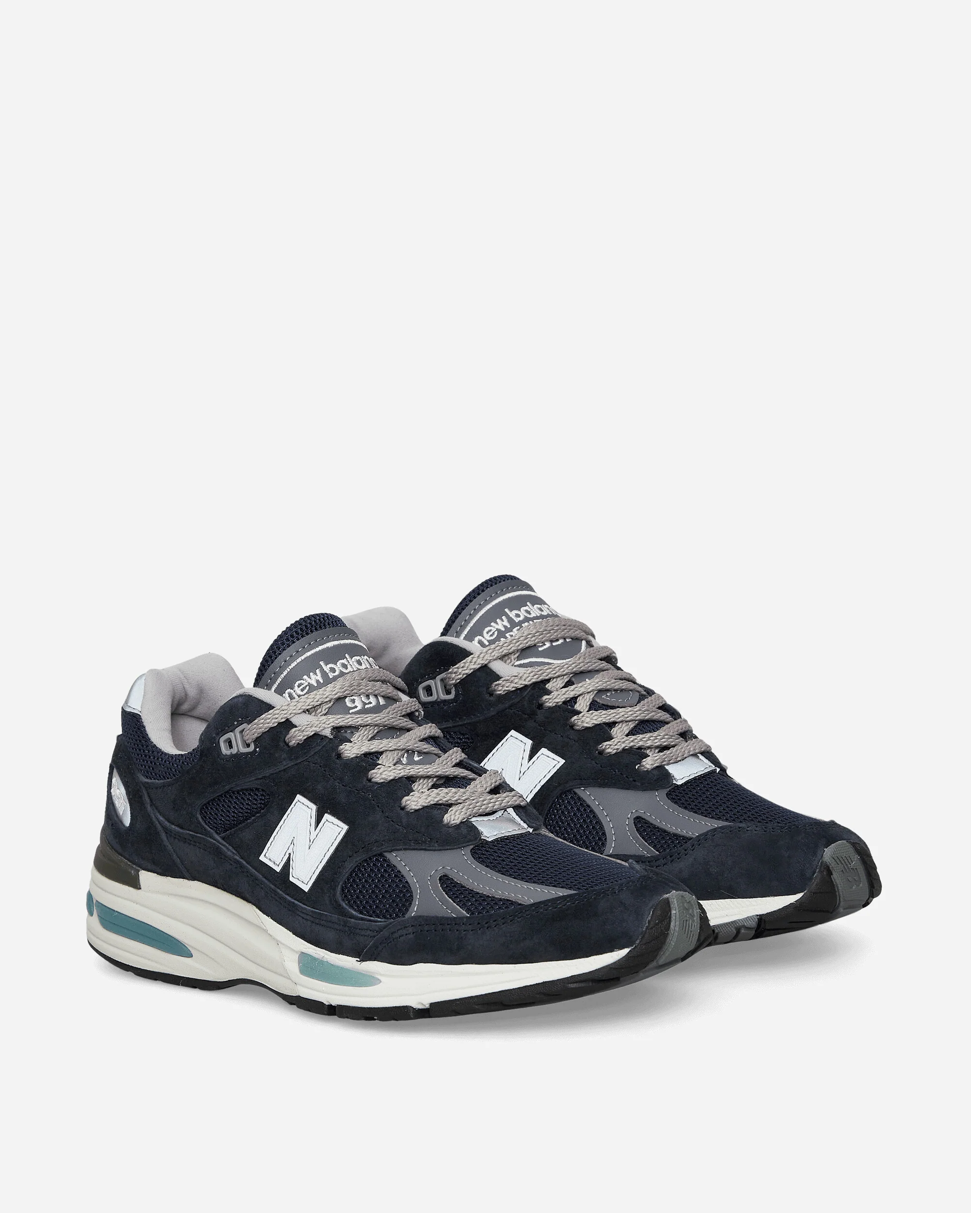 Made in UK 991v2 Sneakers Dark Navy / Smoked Pearl / Silver - Image 2