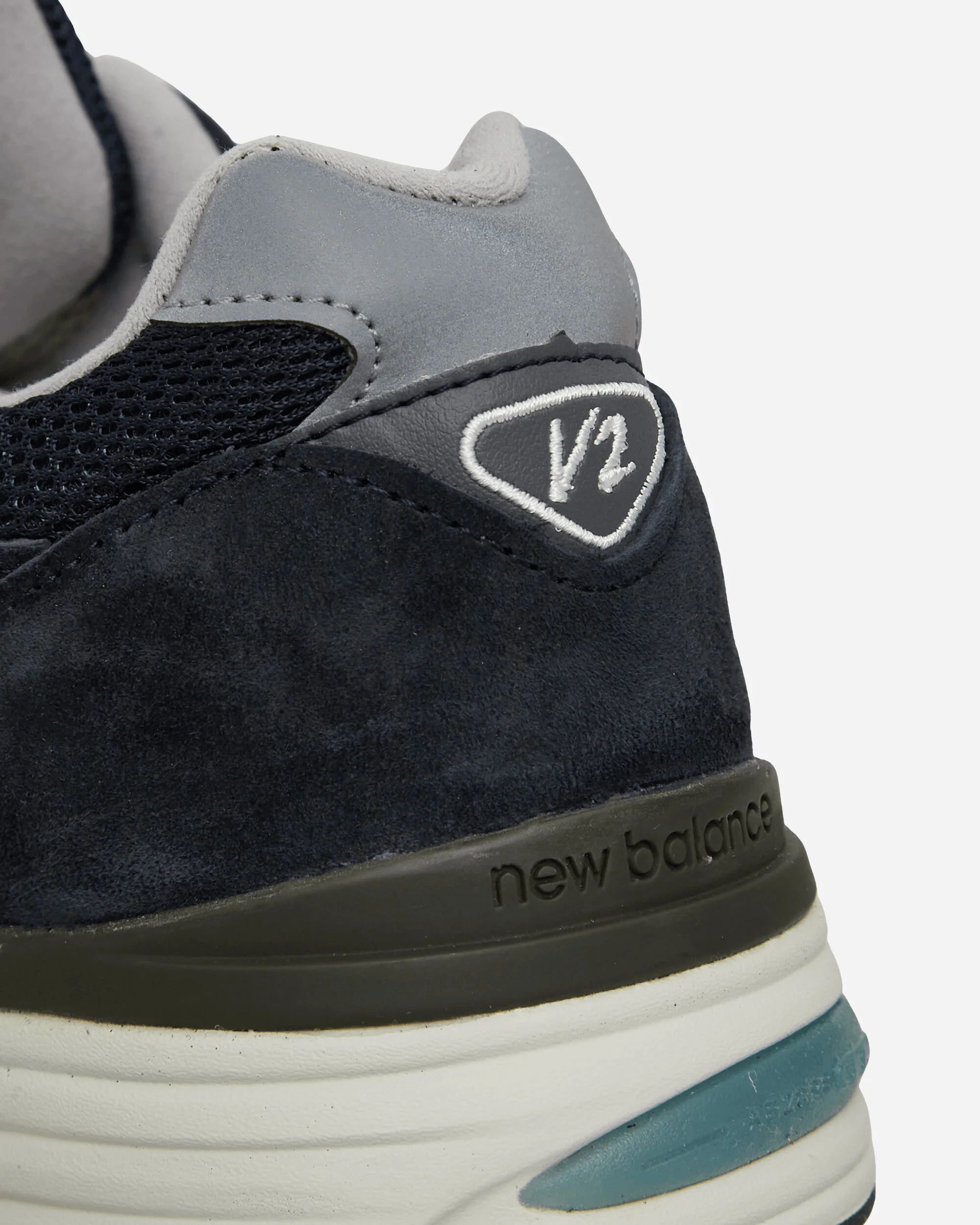 Made in UK 991v2 Sneakers Dark Navy / Smoked Pearl / Silver - Image 6