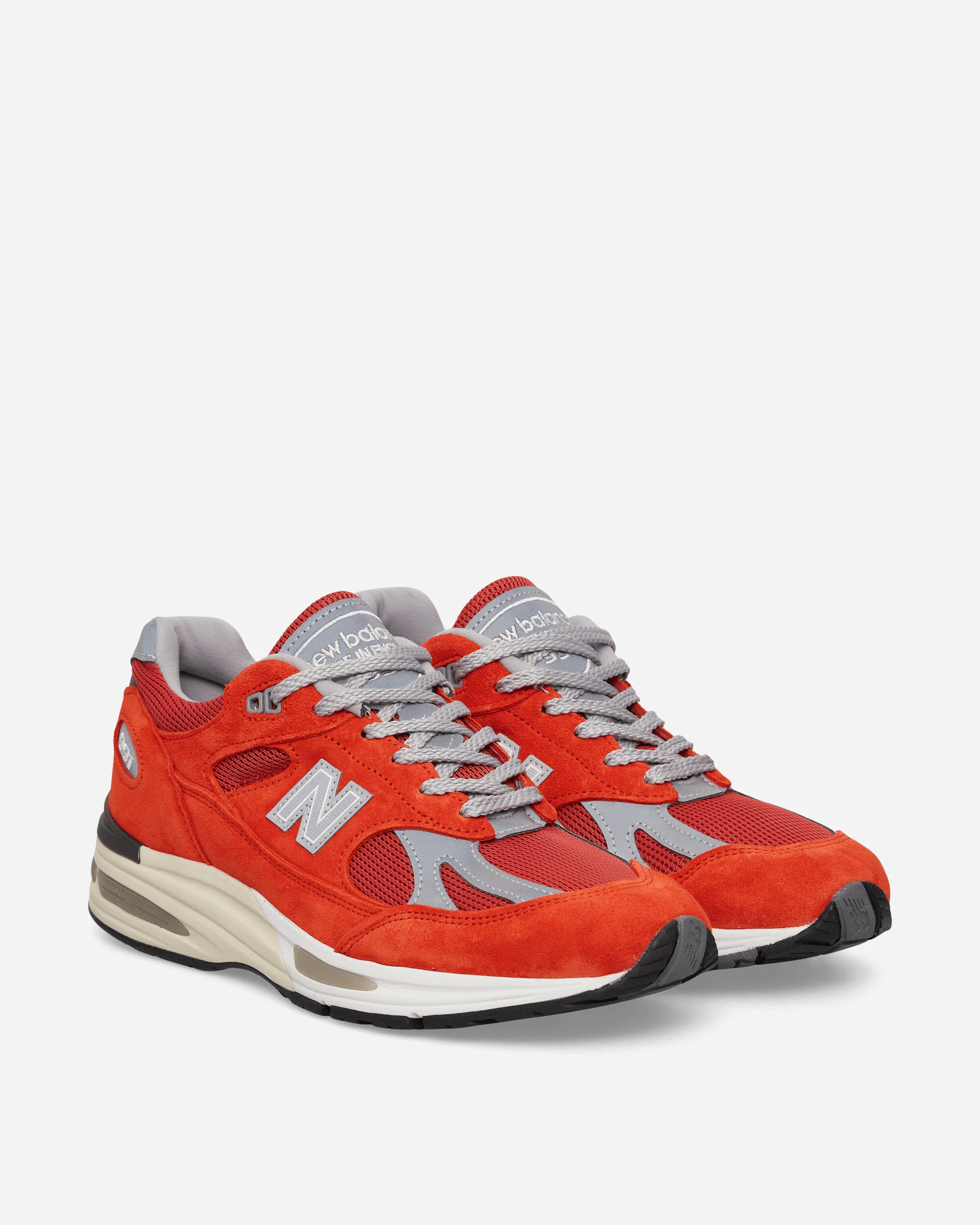 Made in UK 991v2 Sneakers Grenadine / Fire Whirl - Image 2