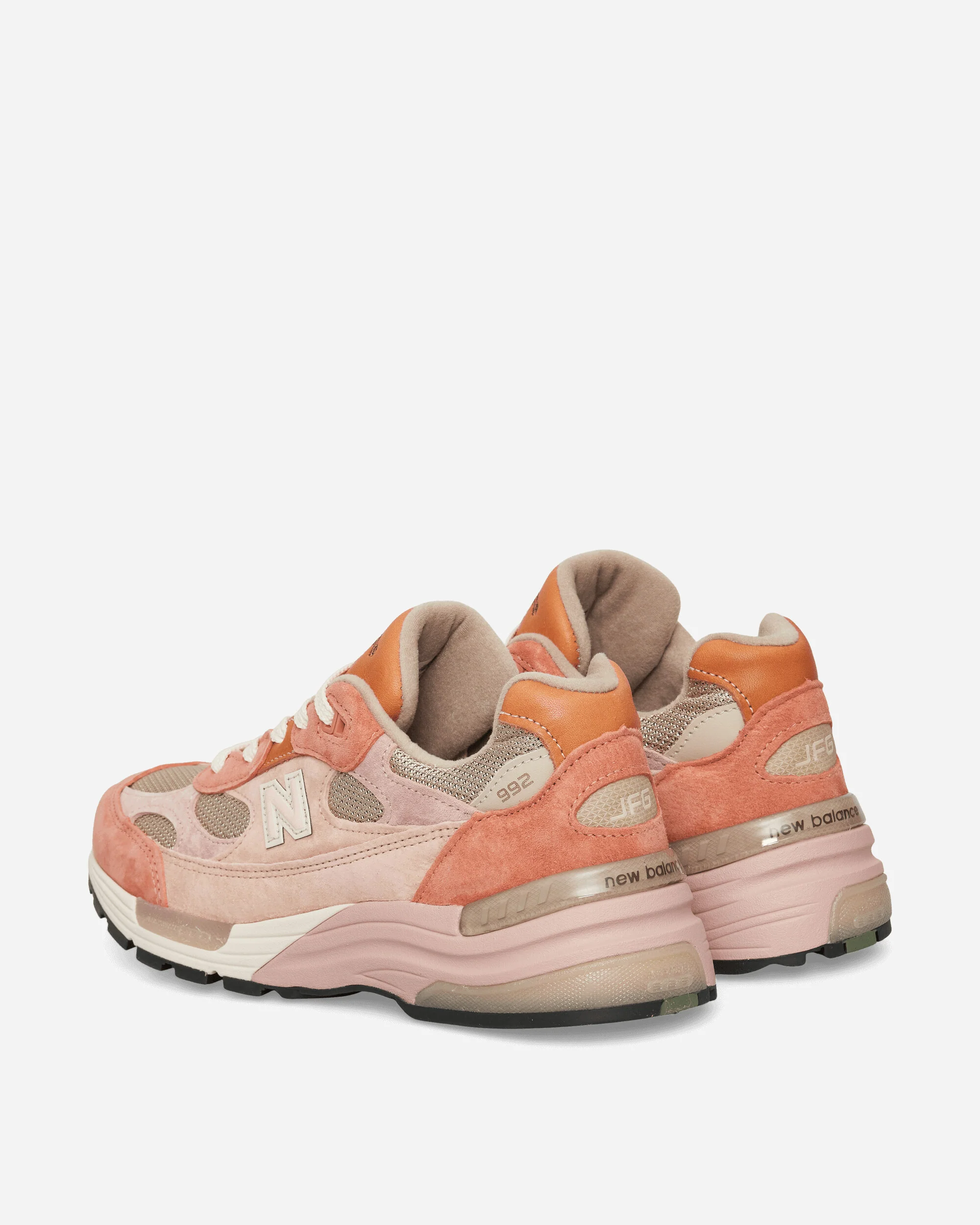 Joe Freshgoods 992 Sneakers Rose Smoke / Misty Rose - Image 4