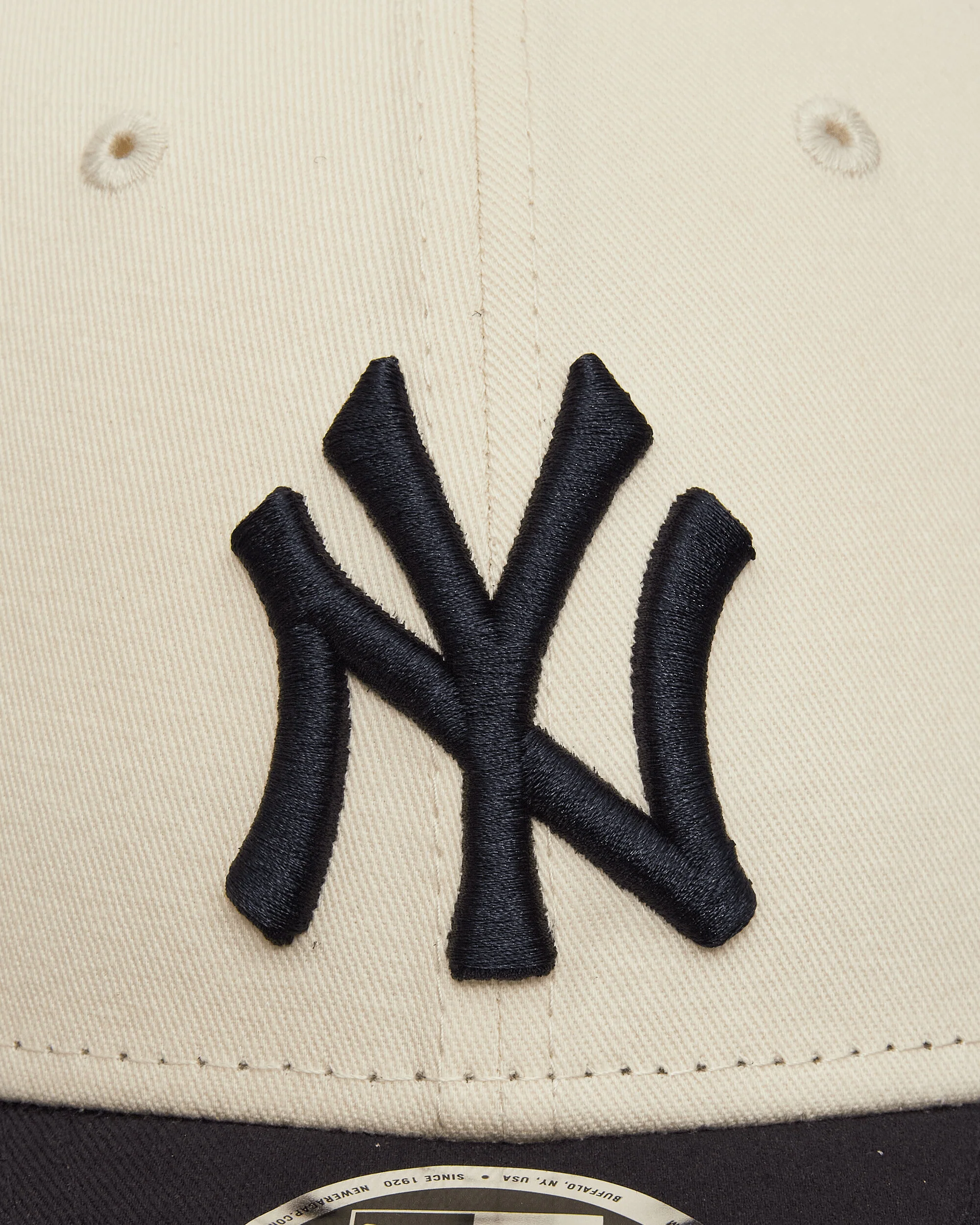 New York Yankees MLB 9FORTY M-Crown Cap Light Beige - Image 7