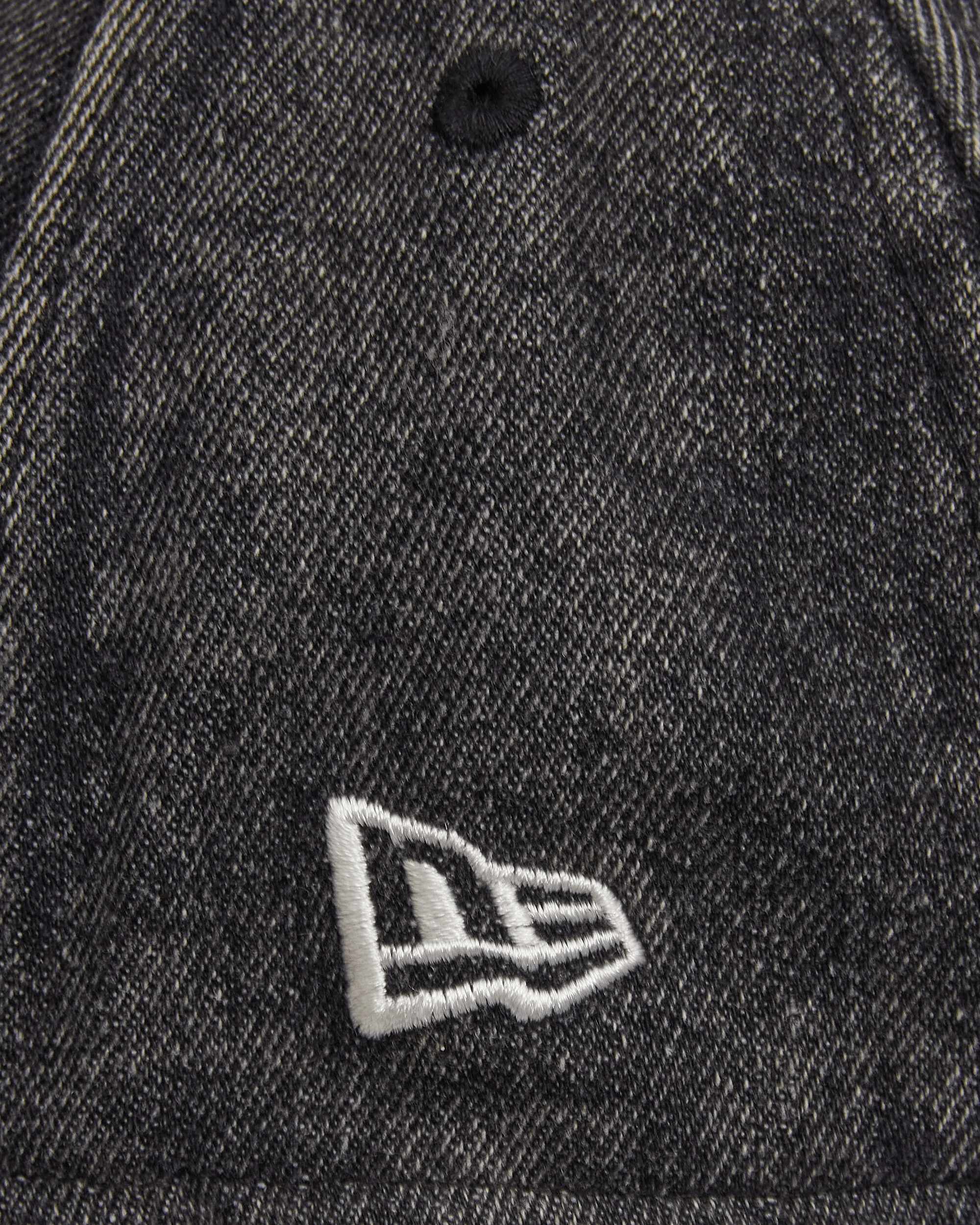 New York Yankees MLB Acid Wash 9FORTY Adjustable Cap Black - Image 8