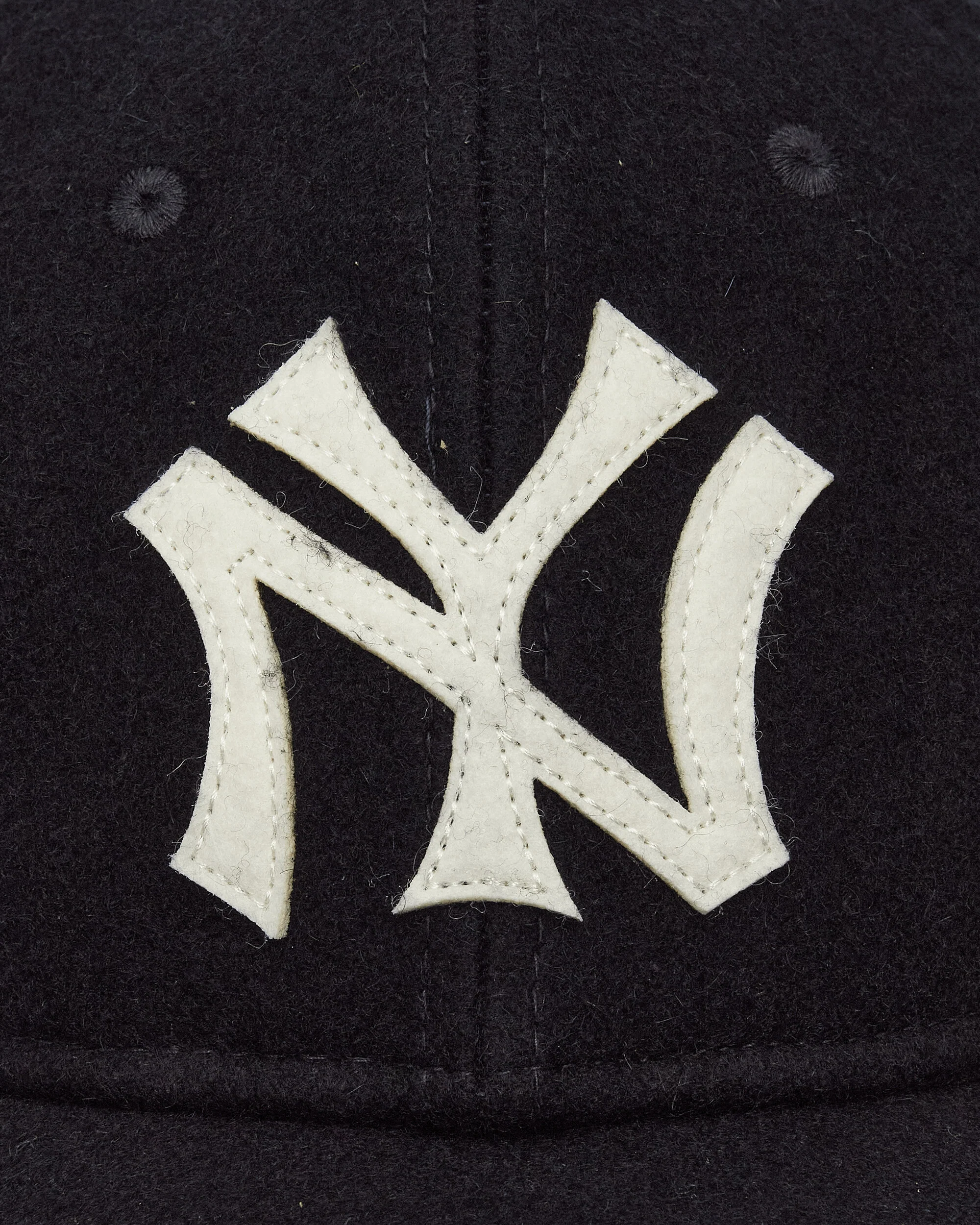 New York Yankees MLB Heritage Retro Crown 9FIFTY Cap Navy - Image 6