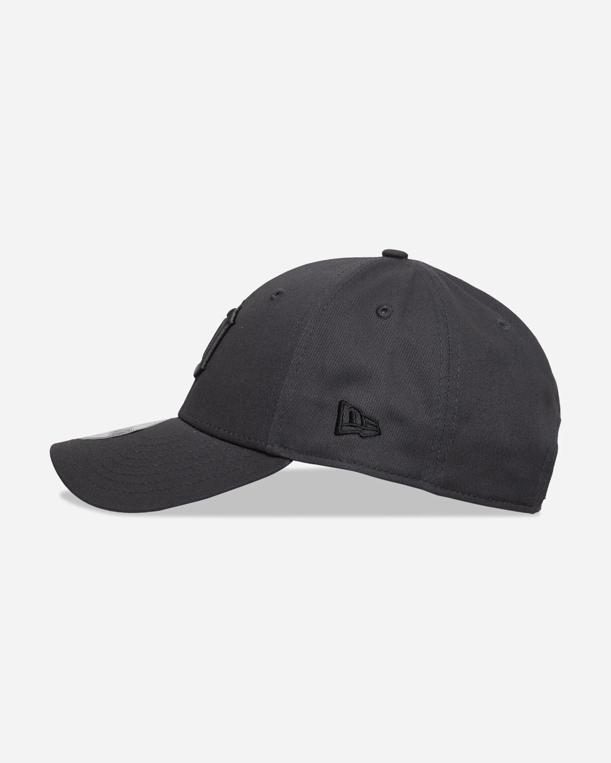 Detroit Tigers MLB Team Outline 9FORTY Adjustable Cap Charcoal - Image 4