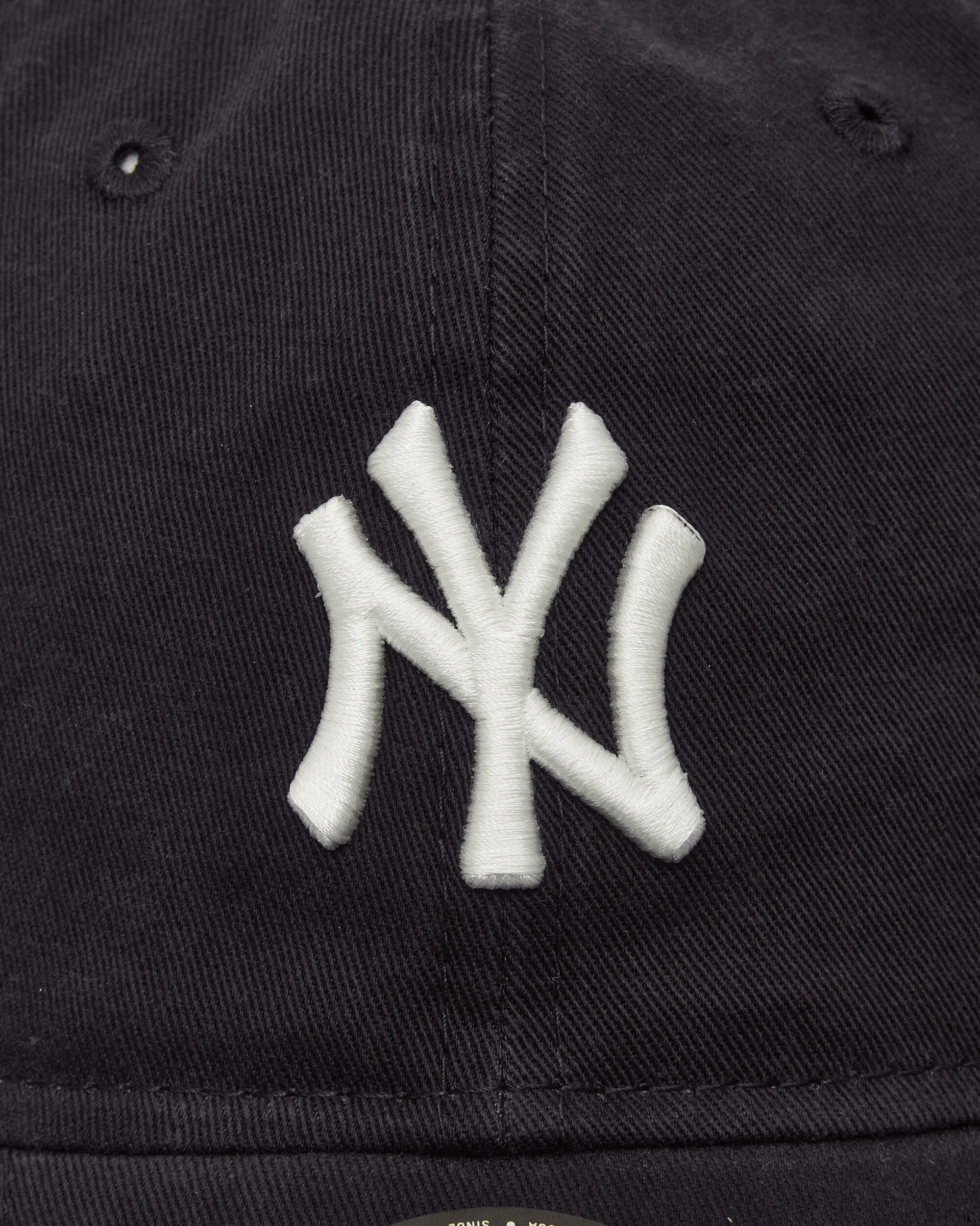 New York Yankees MLB Washed Script 9TWENTY Cap Navy - Image 6