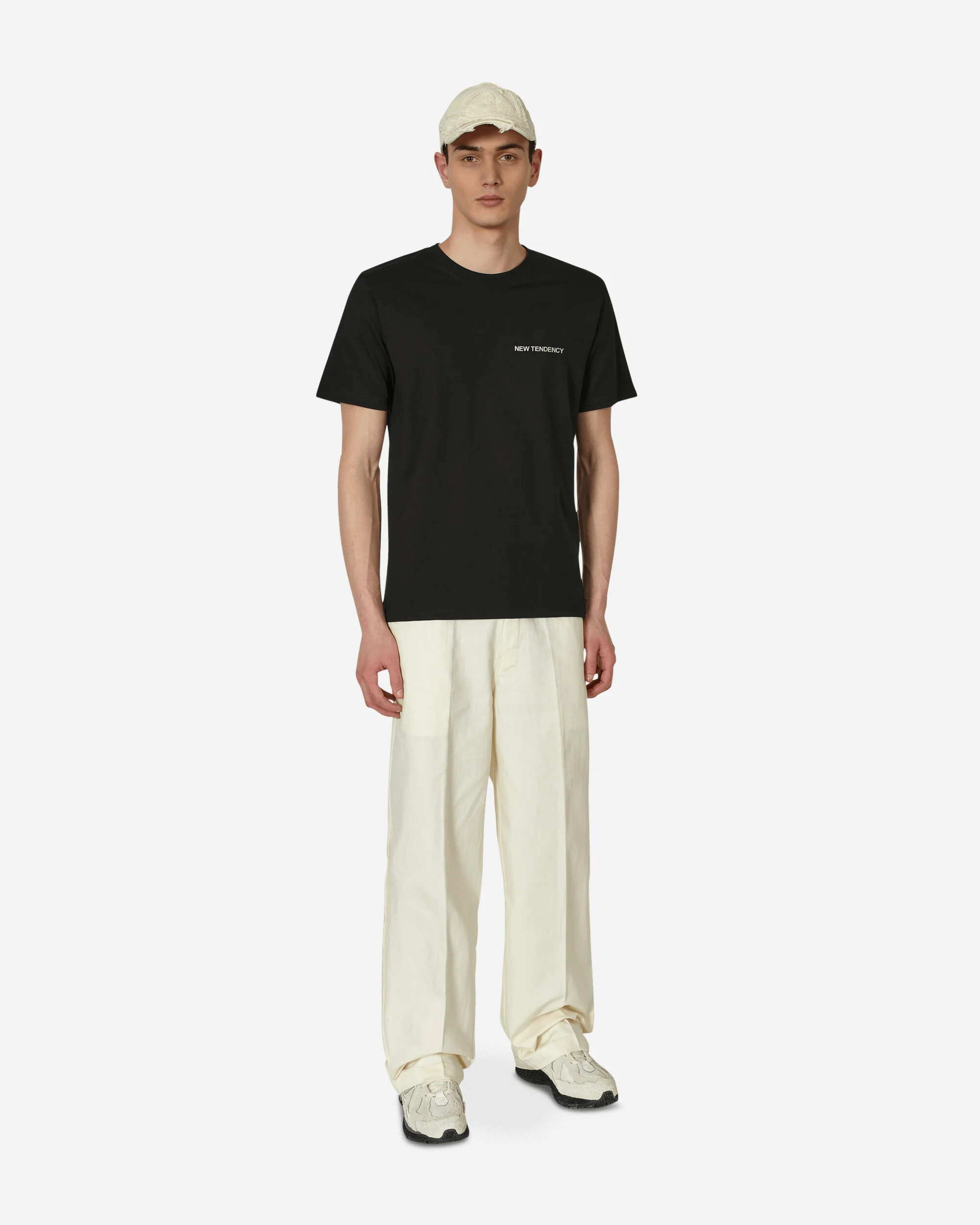 Gear T-Shirt Black - Image 4