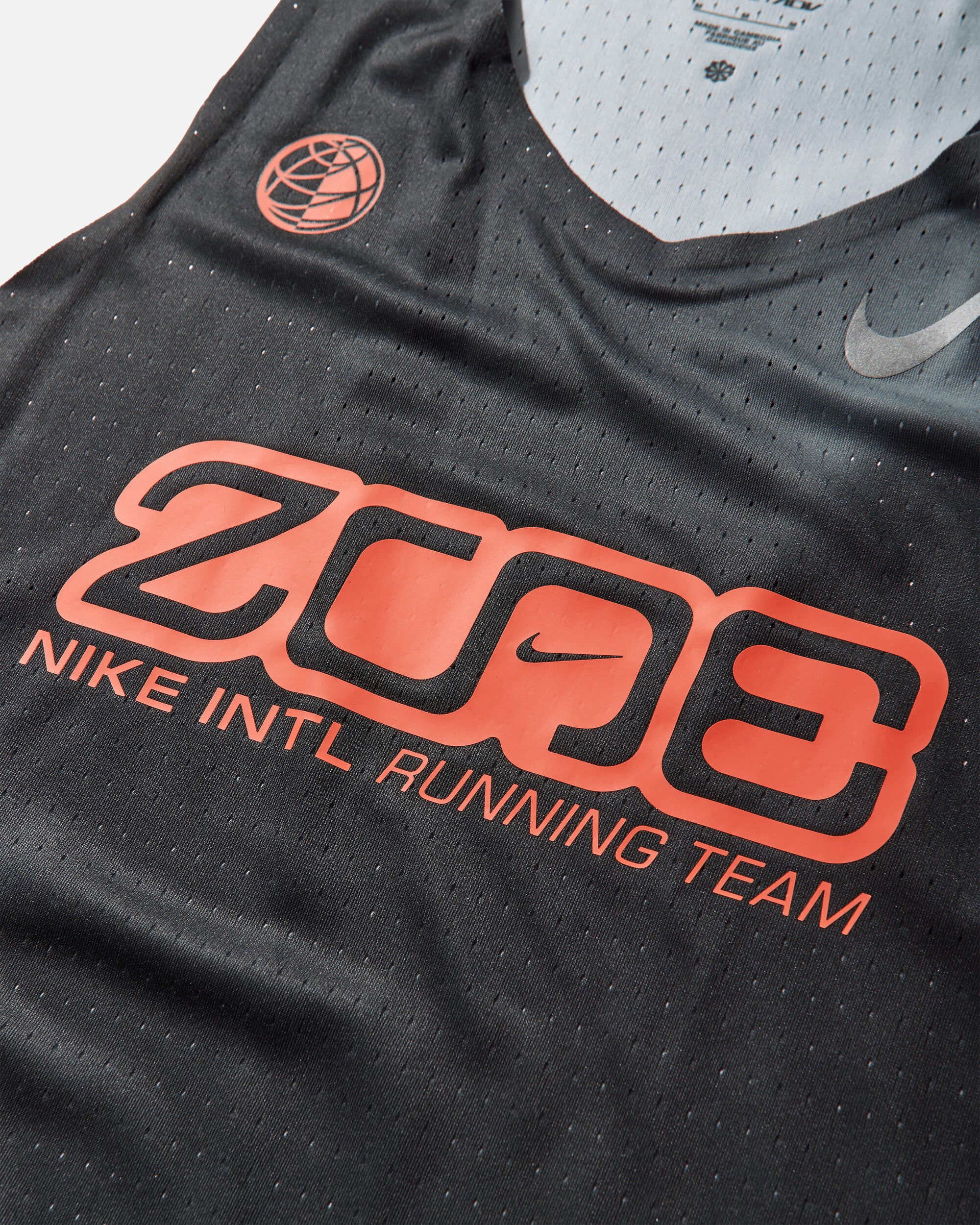 Men's AeroSwift Dri-FIT ADV Running Vest Black - Image 3