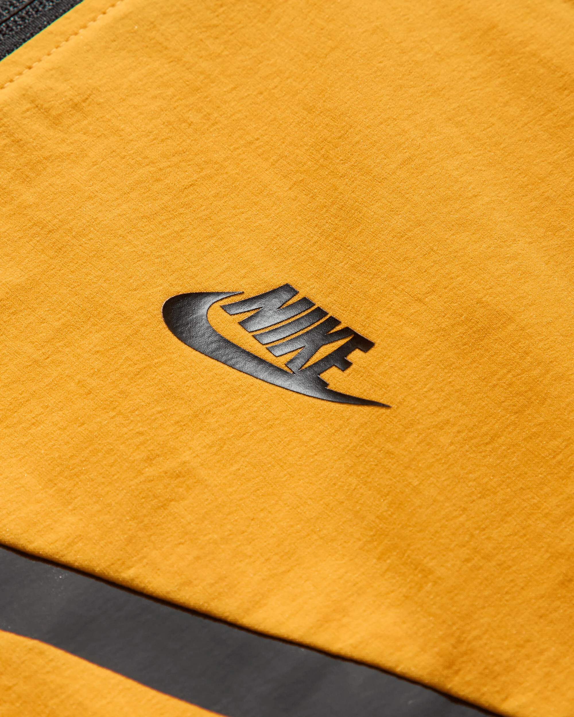 Men's Tech Woven Windrunner Full-Zip Jacket Sundial - Image 3