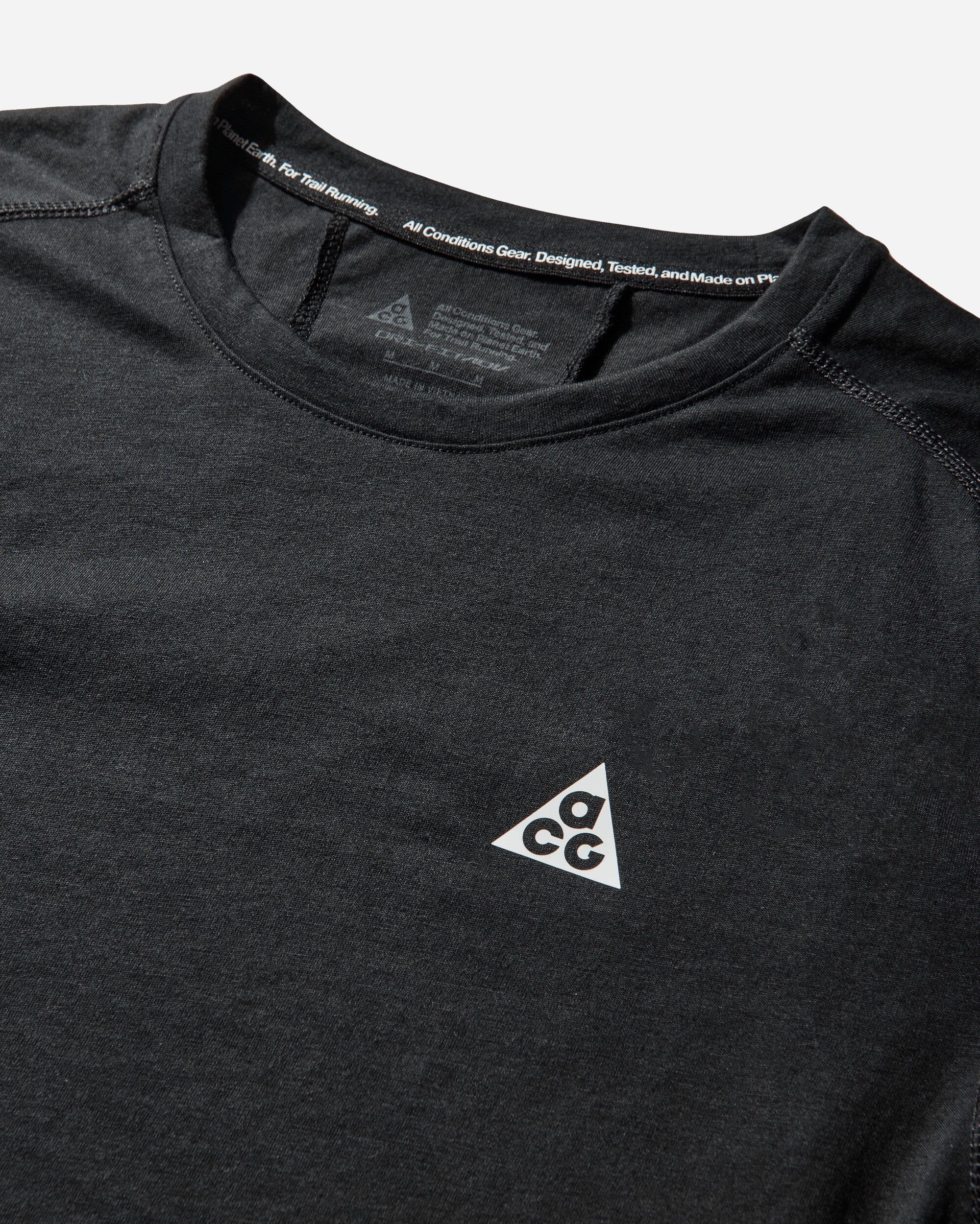 Men's ACG 'Solar Chase' Dri-FIT ADV Trail Running Top Black - Image 4
