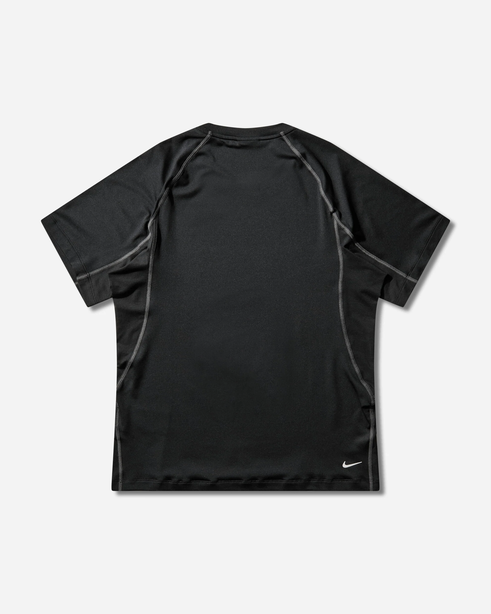 Men's ACG "Wildsee" Dri-FIT Shortsleeve Base Layer Top Black / Anthracite - Image 2