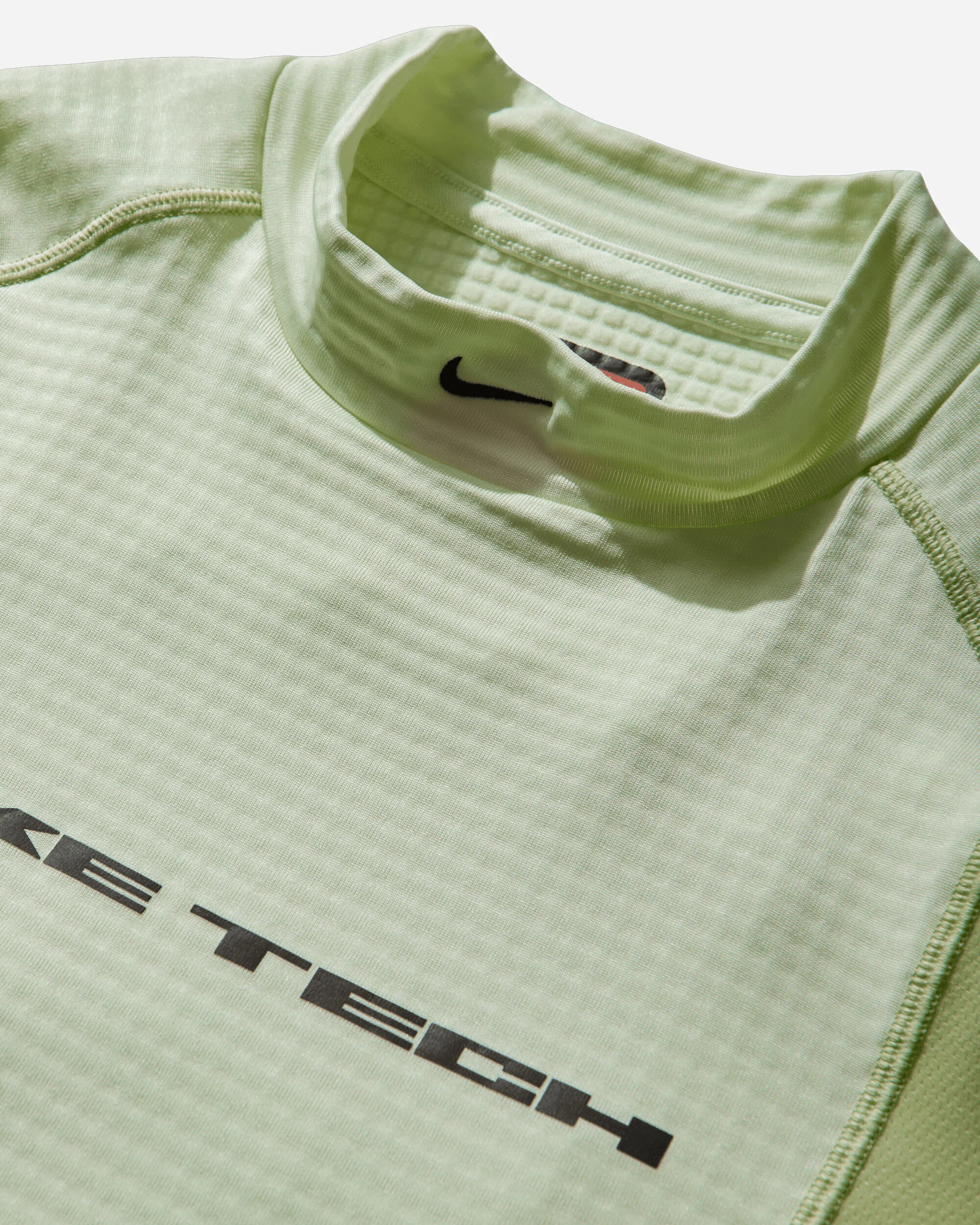 Men's Tech Base Layer Longsleeve Top Volt Tint / Light Liquid Lime - Image 4