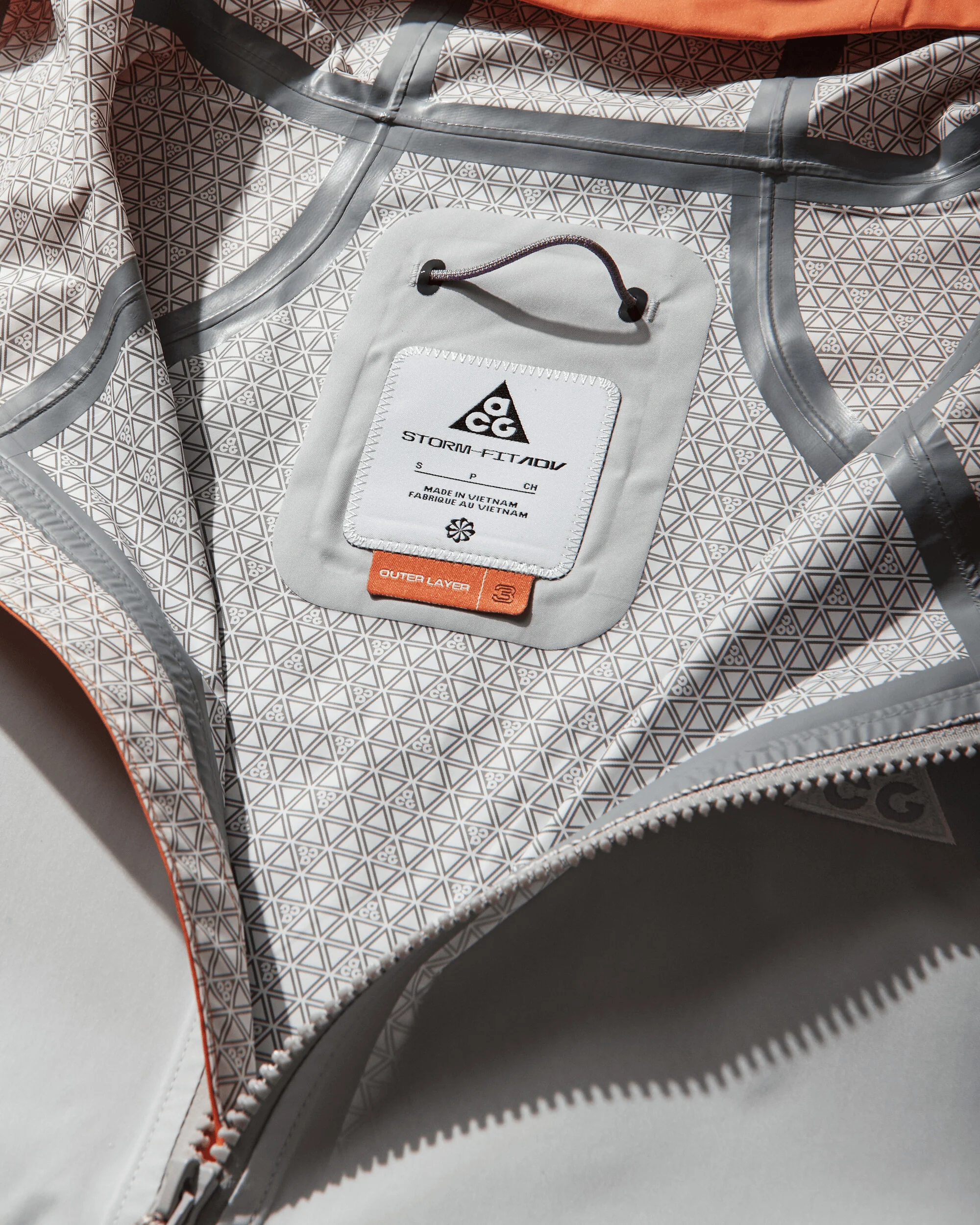 Women's ACG 'Phantazma' Storm-FIT ADV Jacket Safety Orange / Grey Fog - Image 3
