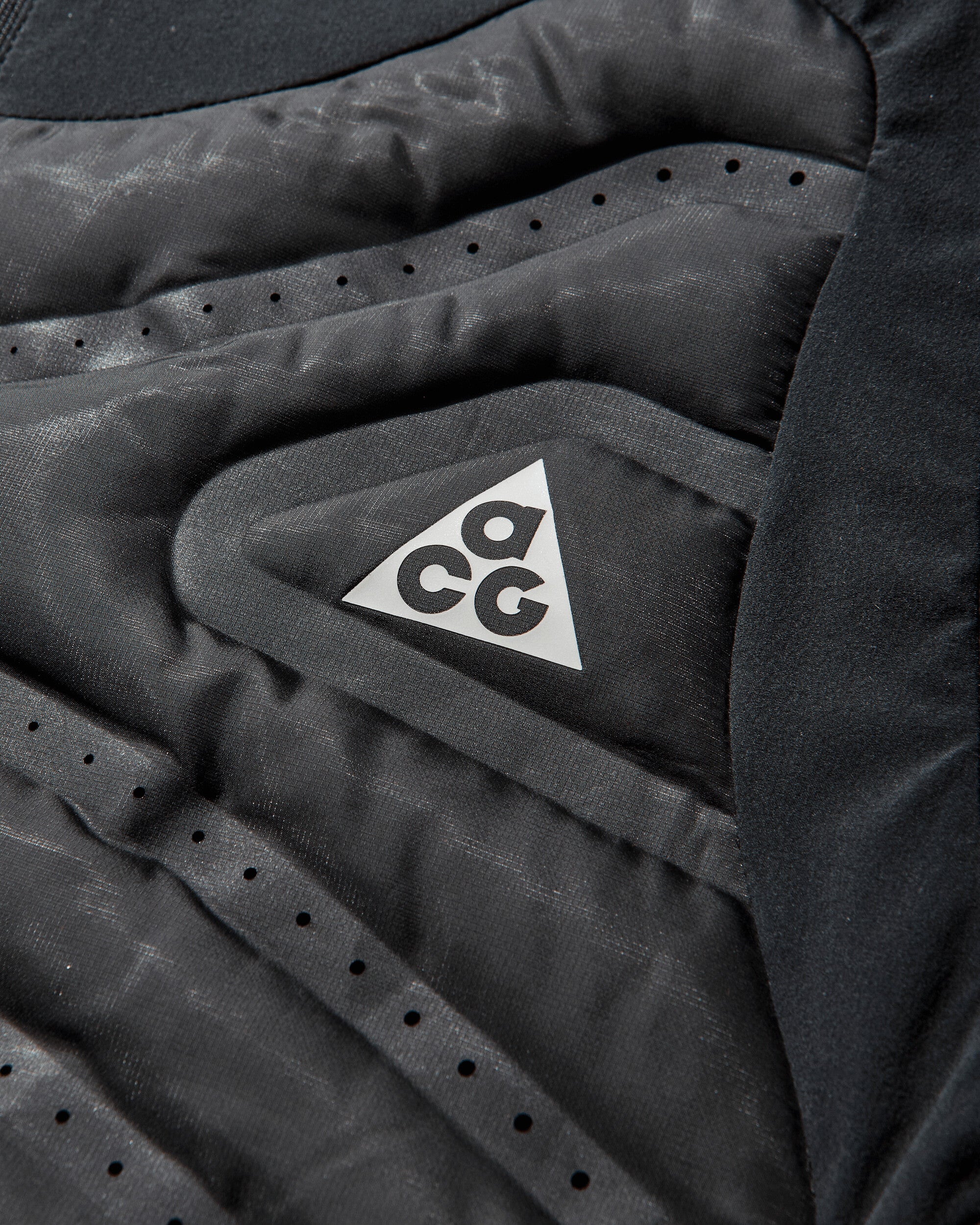 Women's ACG 'Lava Loft' Therma-FIT Trail Running Jacket Black - Image 3