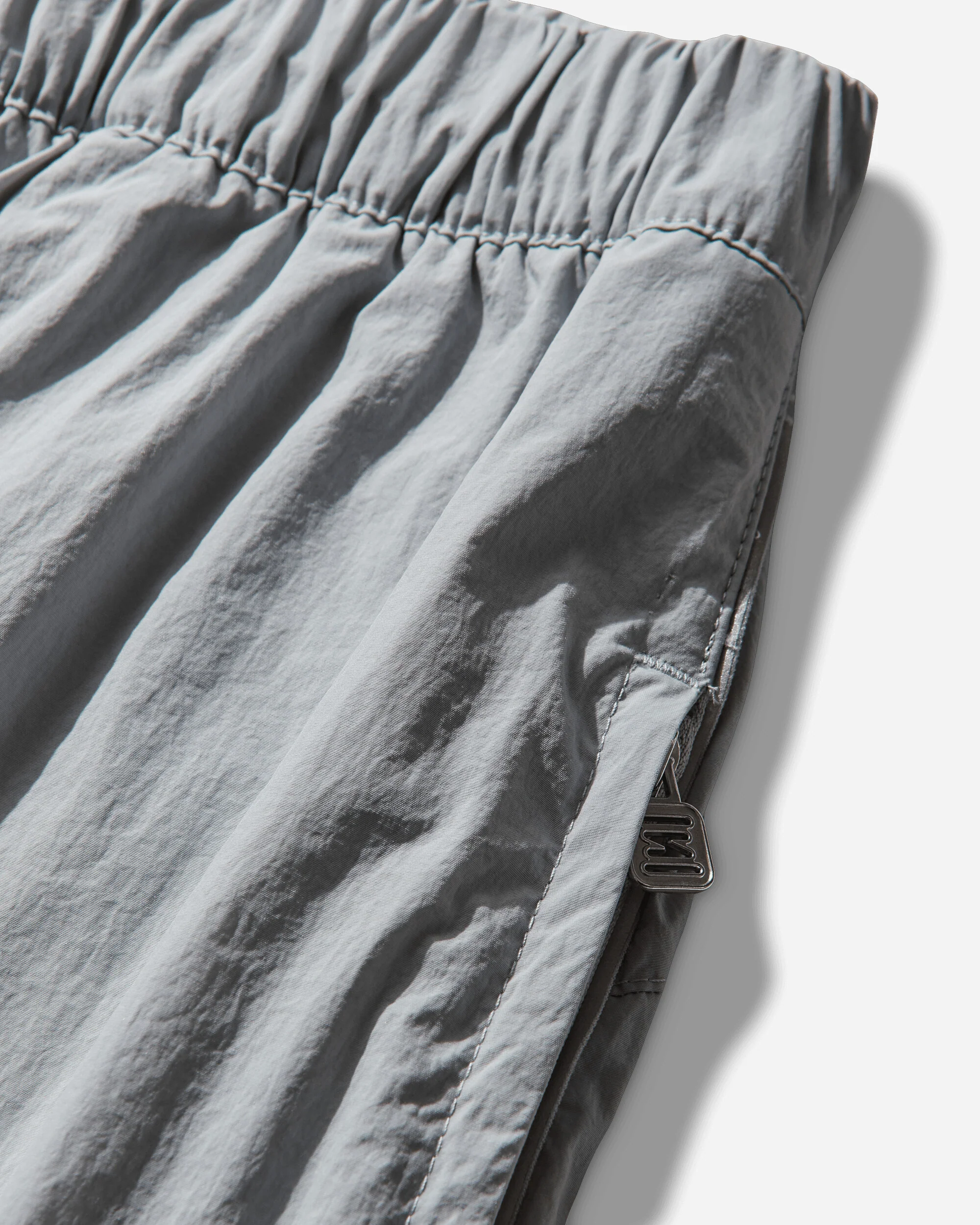 Women's Shox Woven Shorts Wolf Grey / Pearl Pink - Image 4